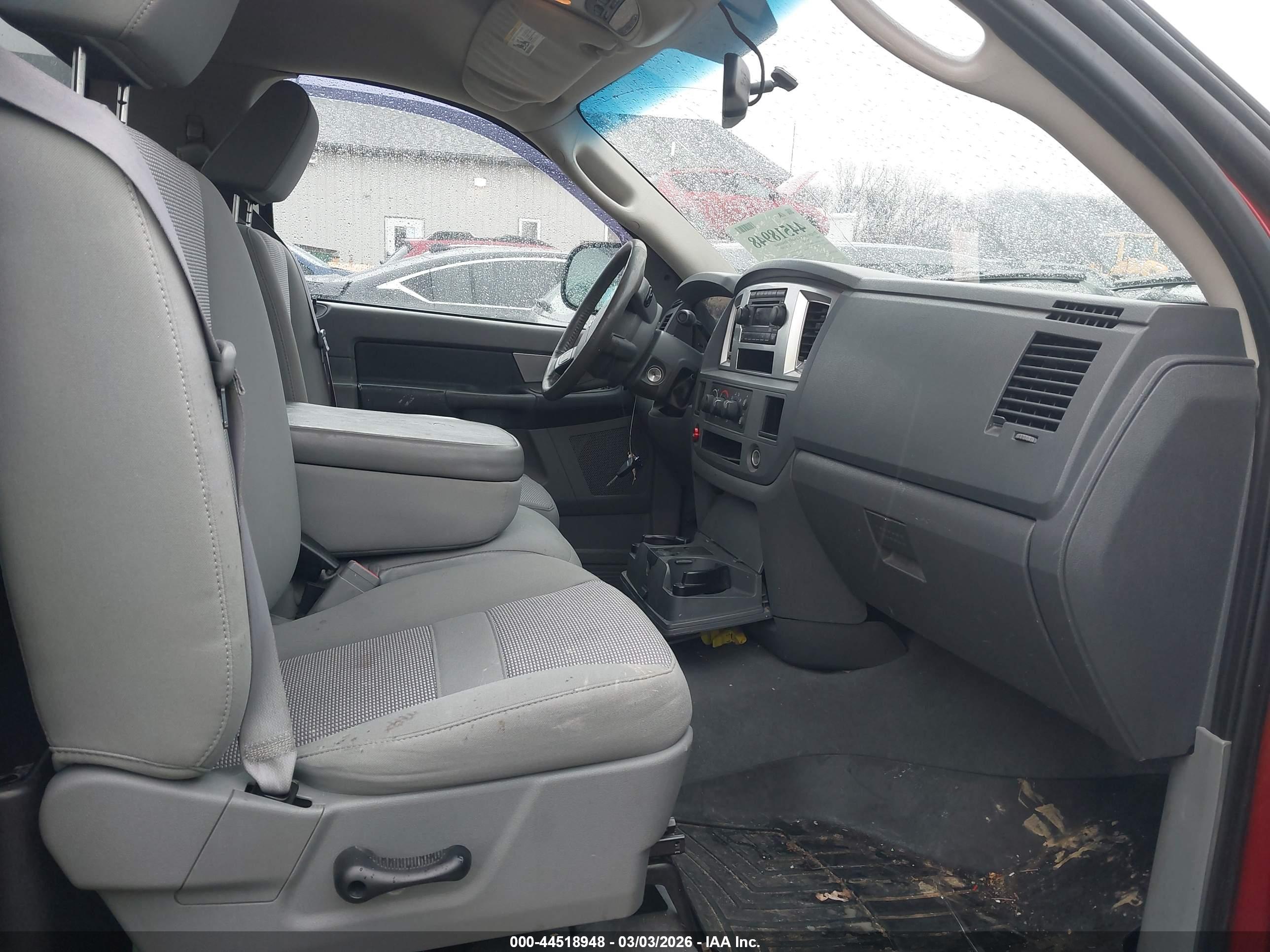 DODGE RAM image 5