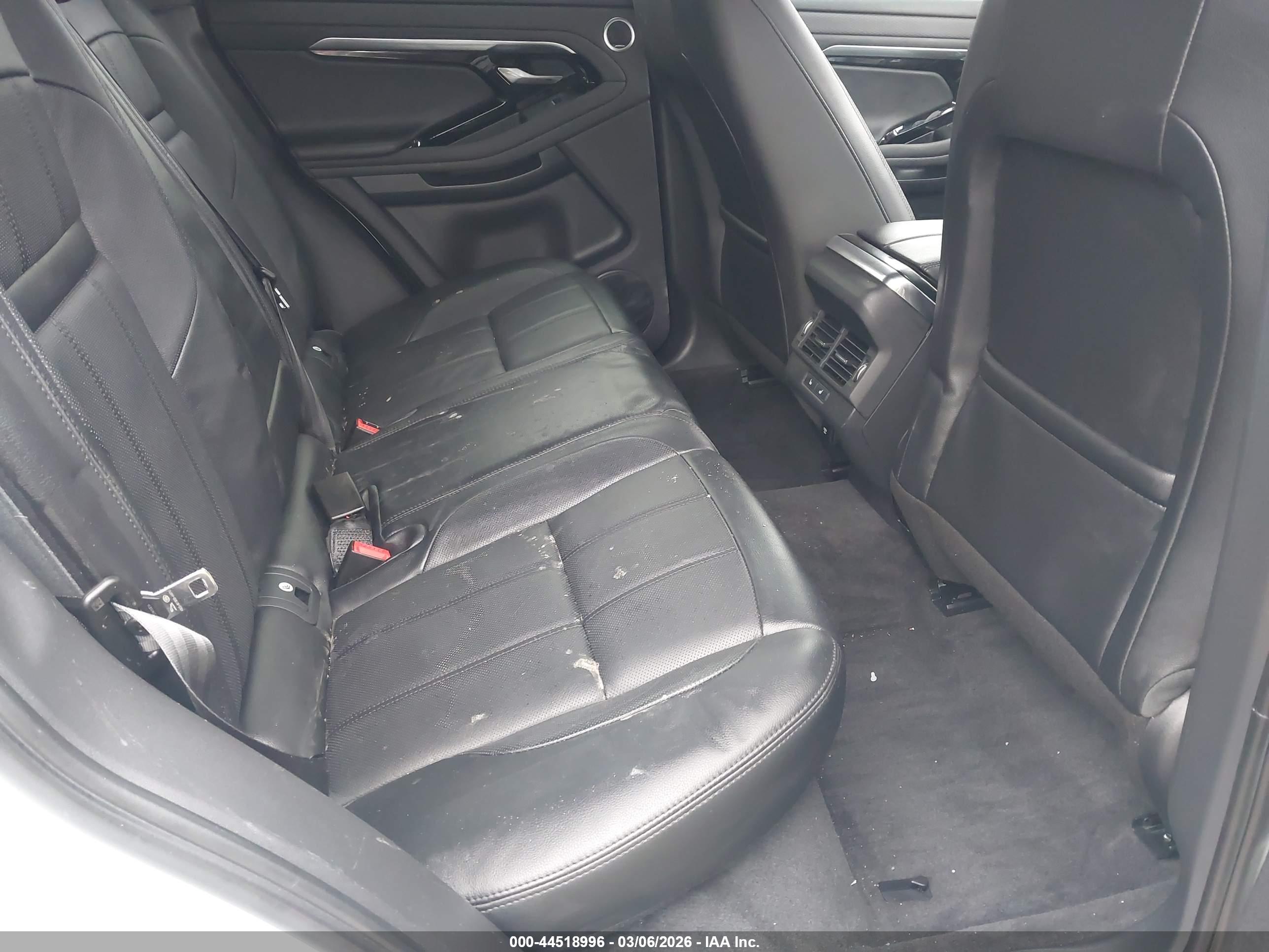 LAND ROVER image 8