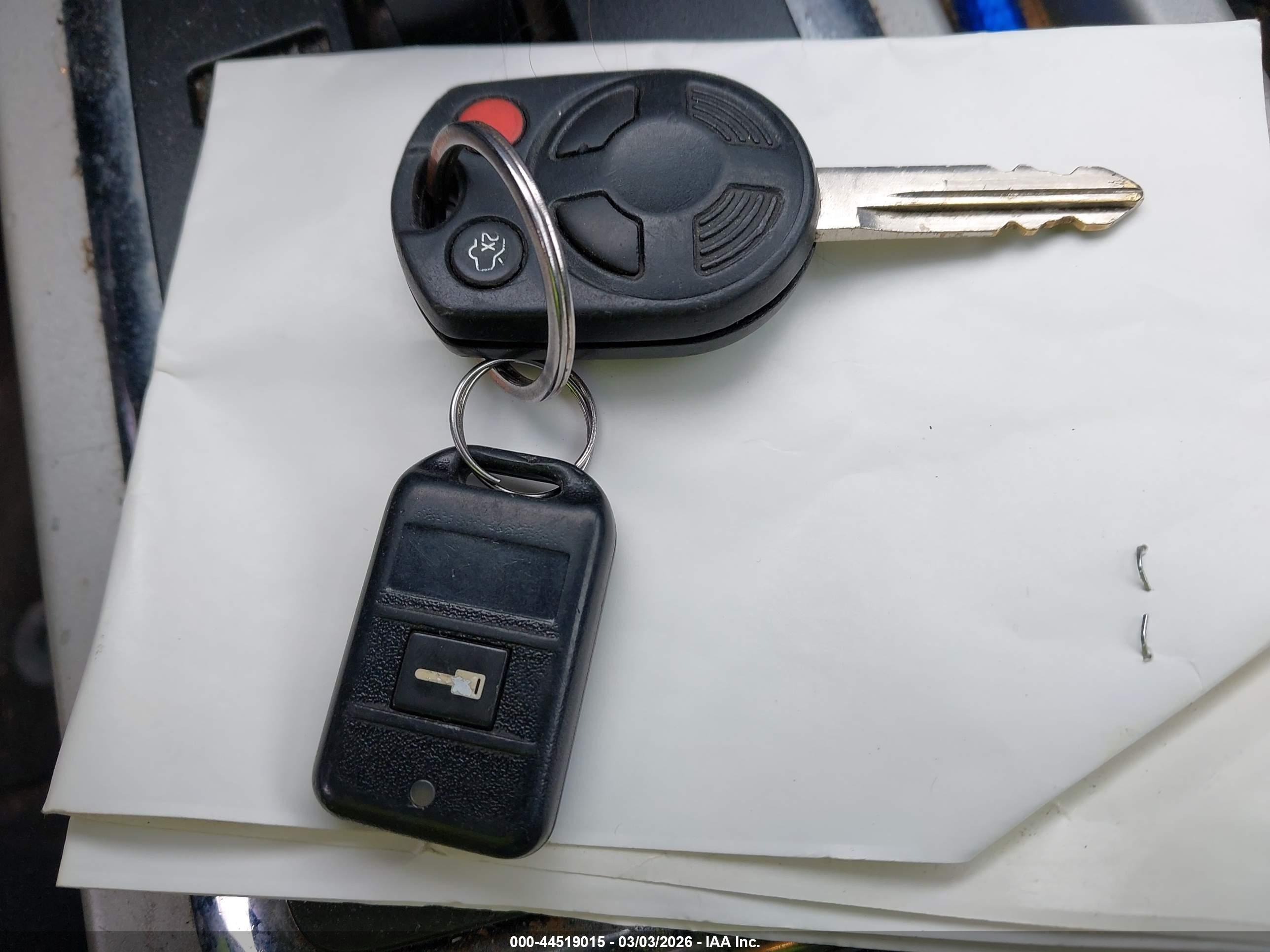 FORD ESCAPE image 11