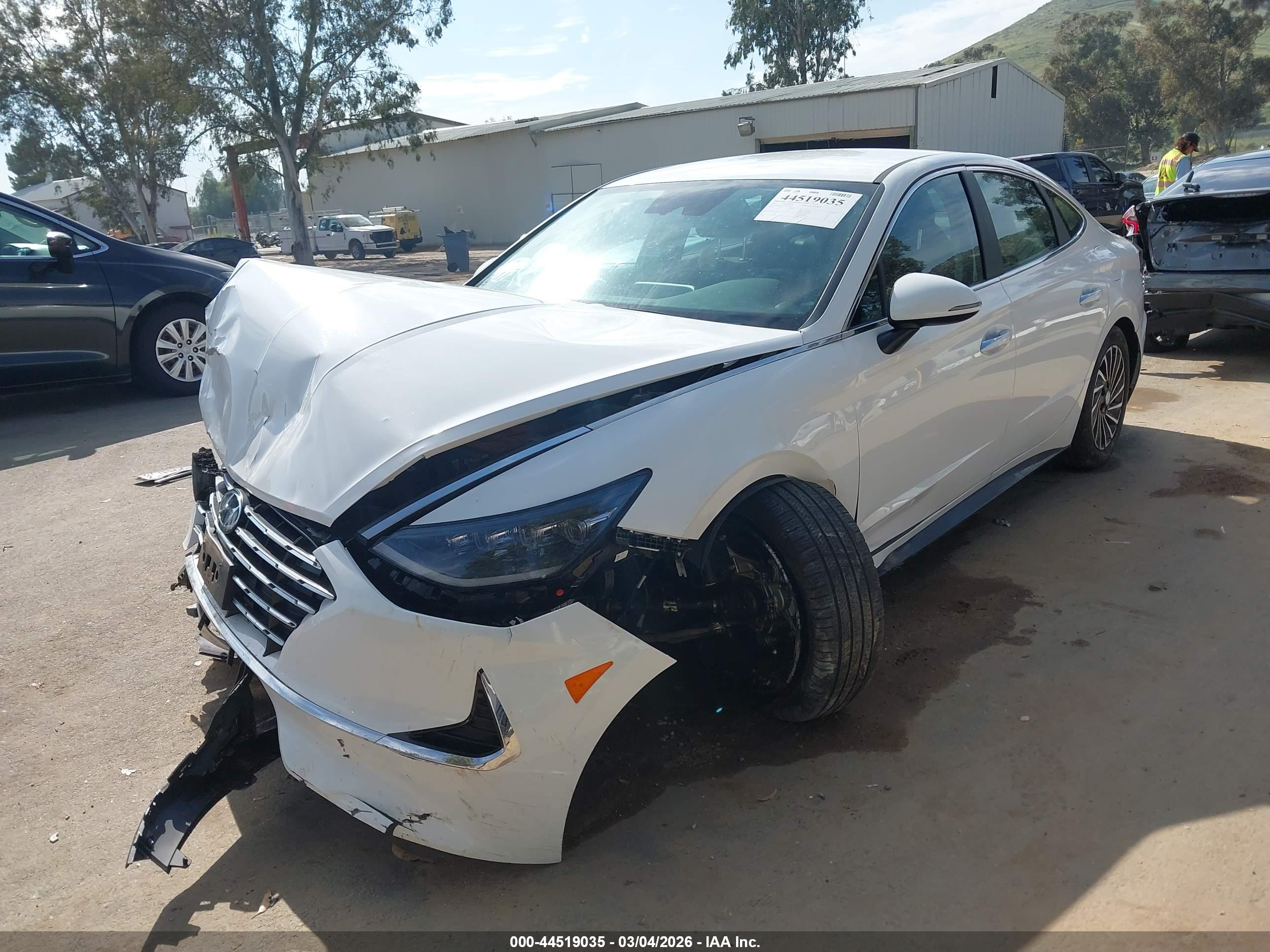 HYUNDAI SONATA image 2