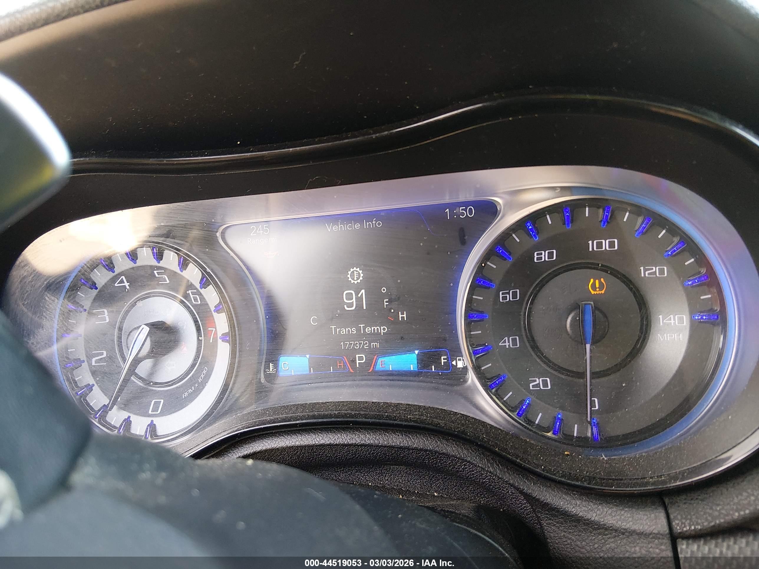 CHRYSLER 300 image 7