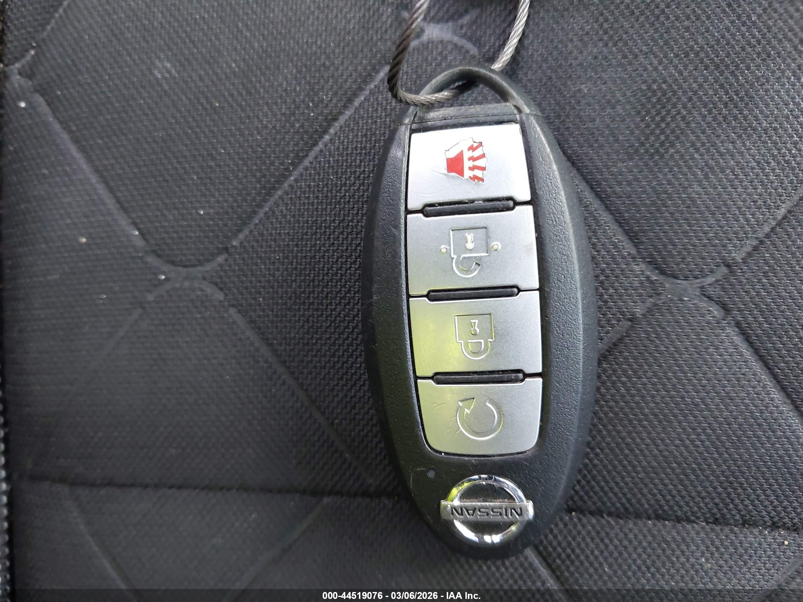 NISSAN KICKS image 11