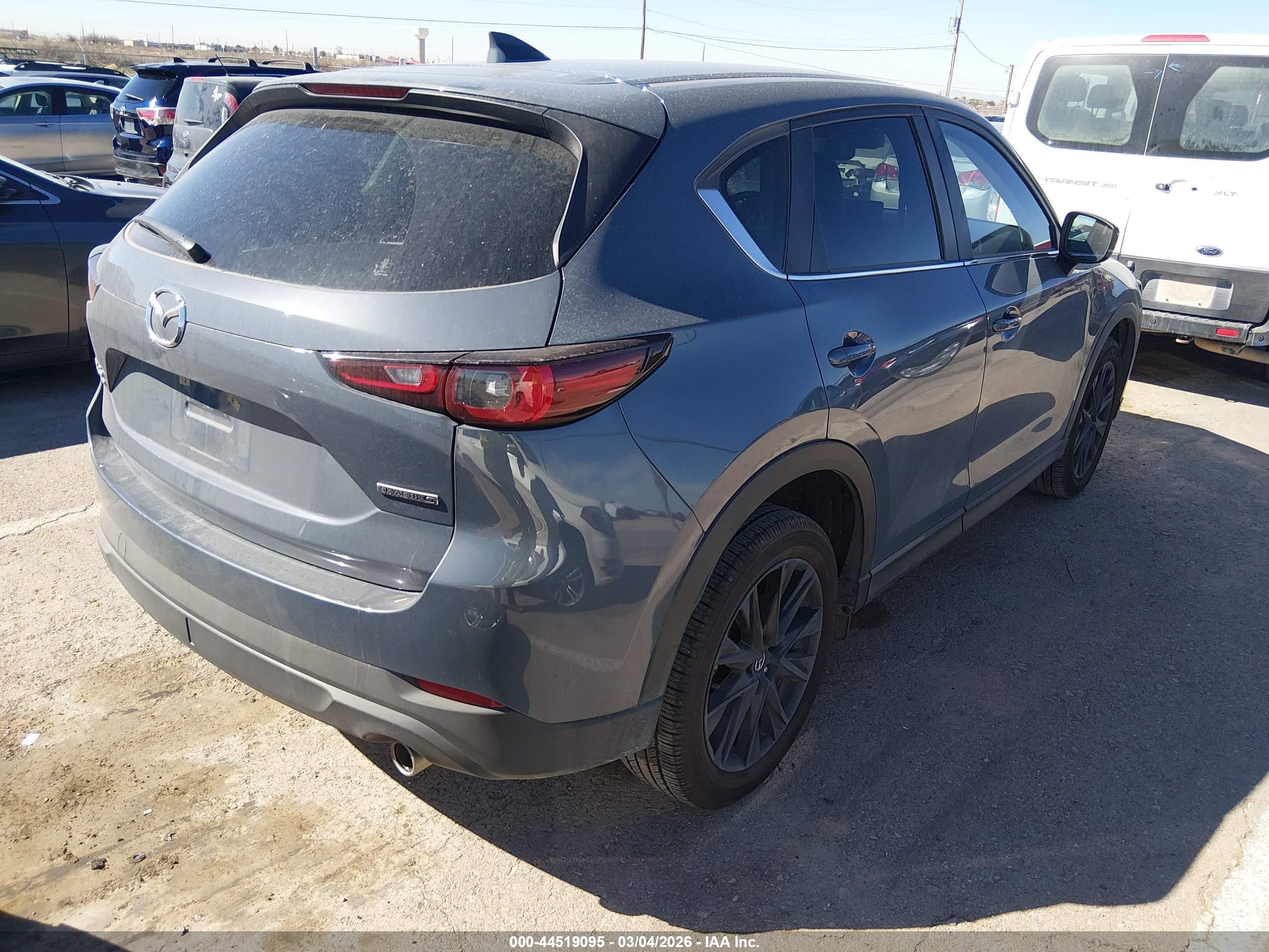 MAZDA CX-5 image 4