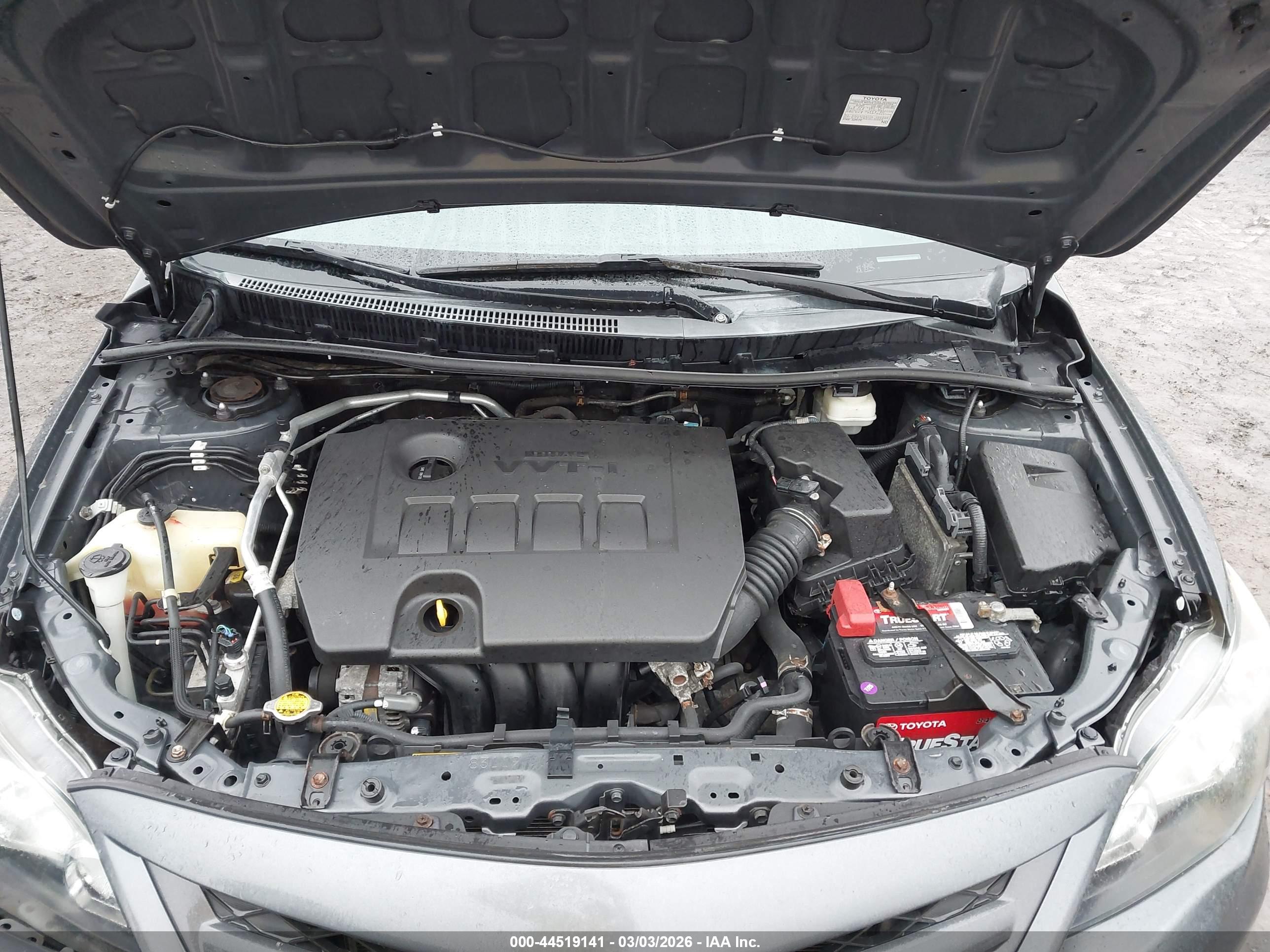 TOYOTA COROLLA image 10