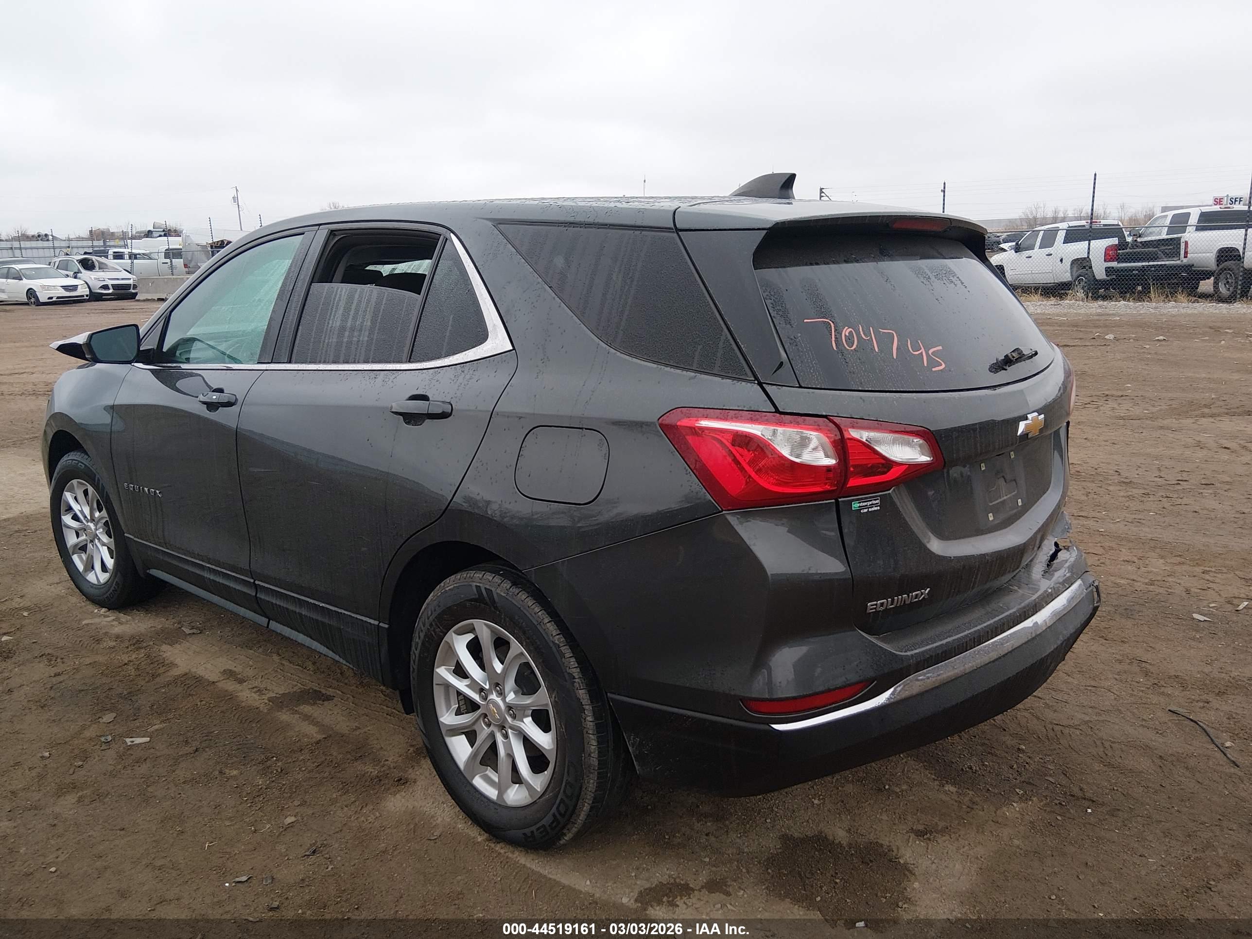 CHEVROLET EQUINOX image 3