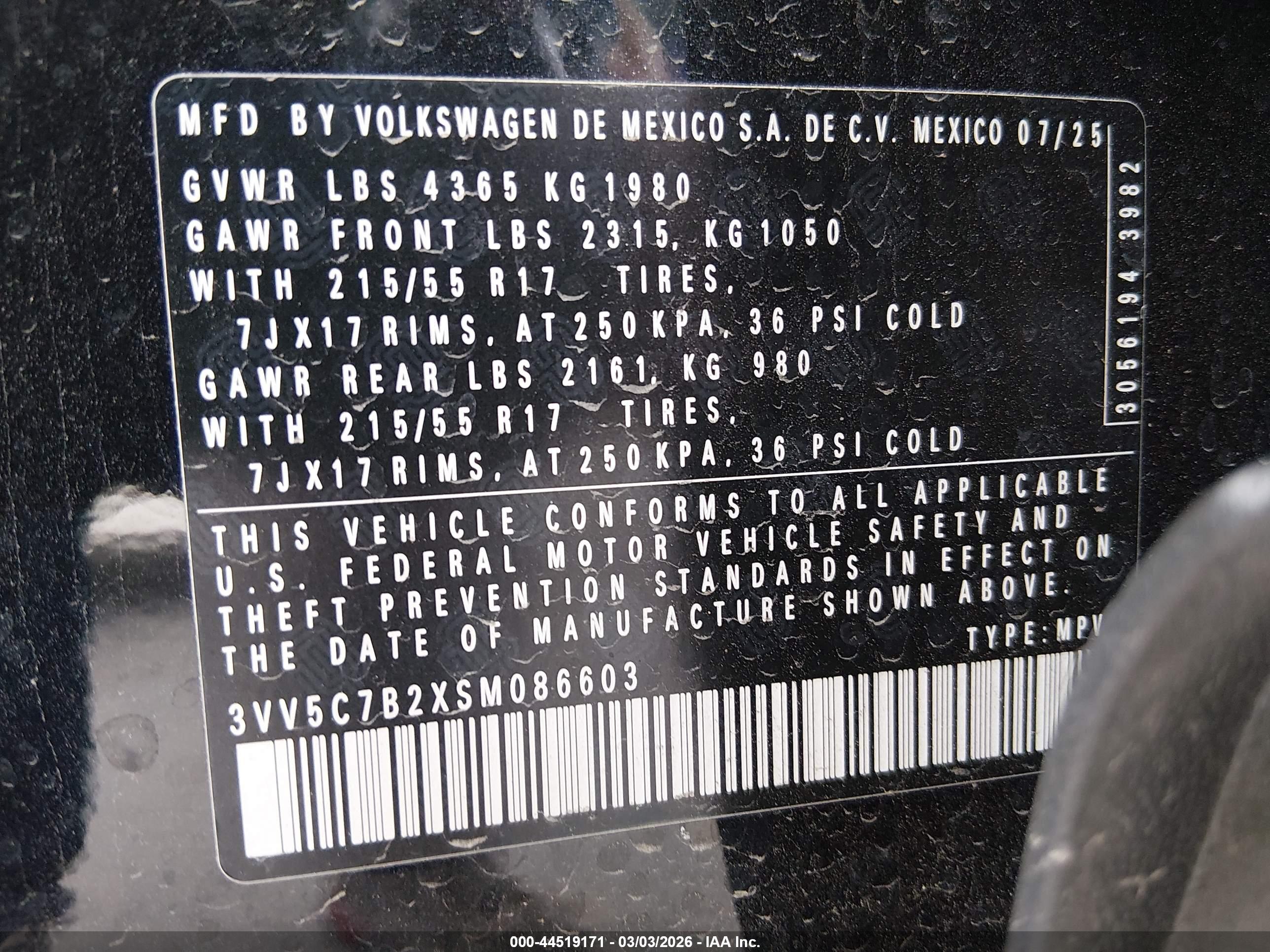 VOLKSWAGEN TAOS image 9