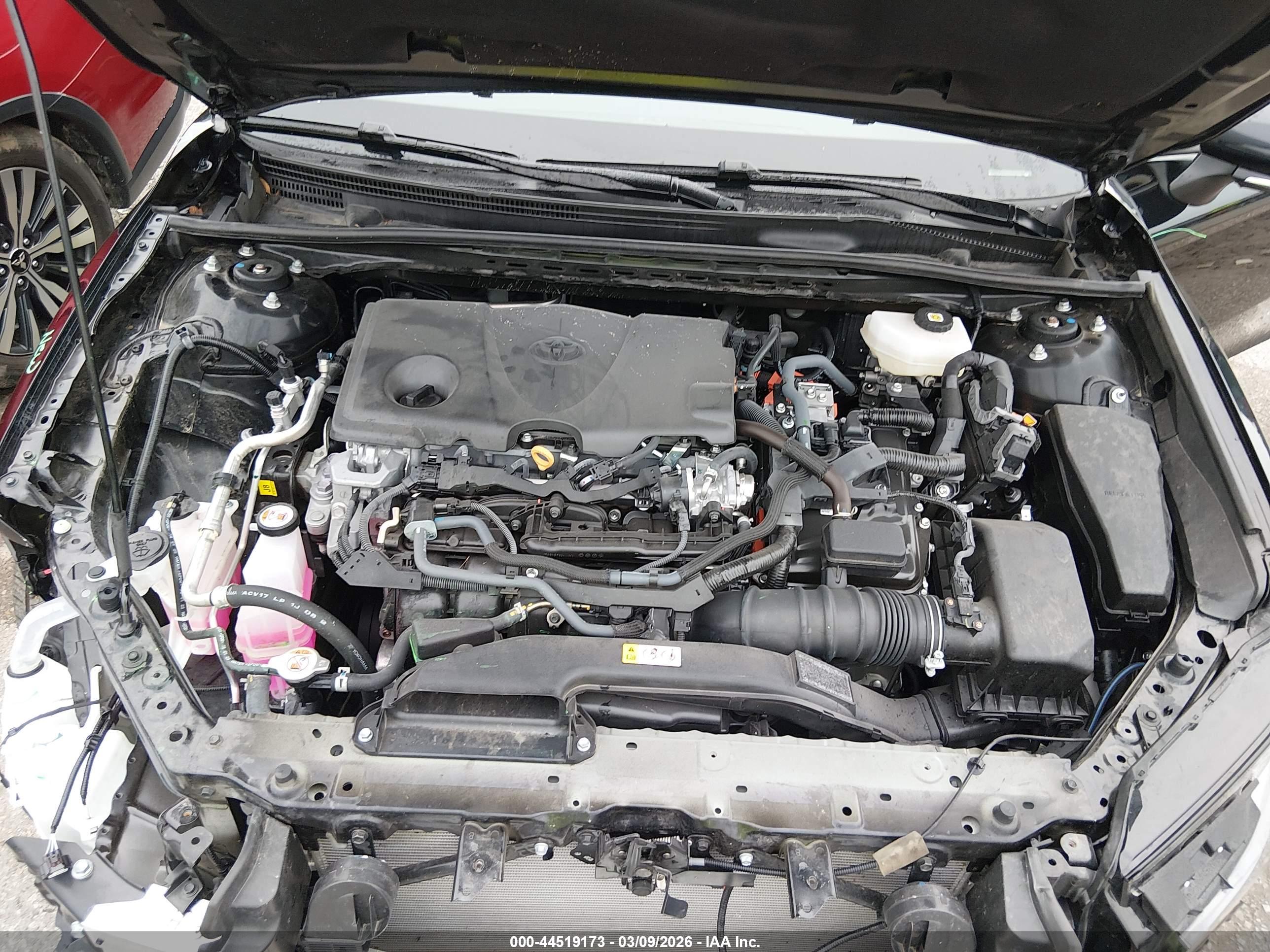 TOYOTA CAMRY image 10
