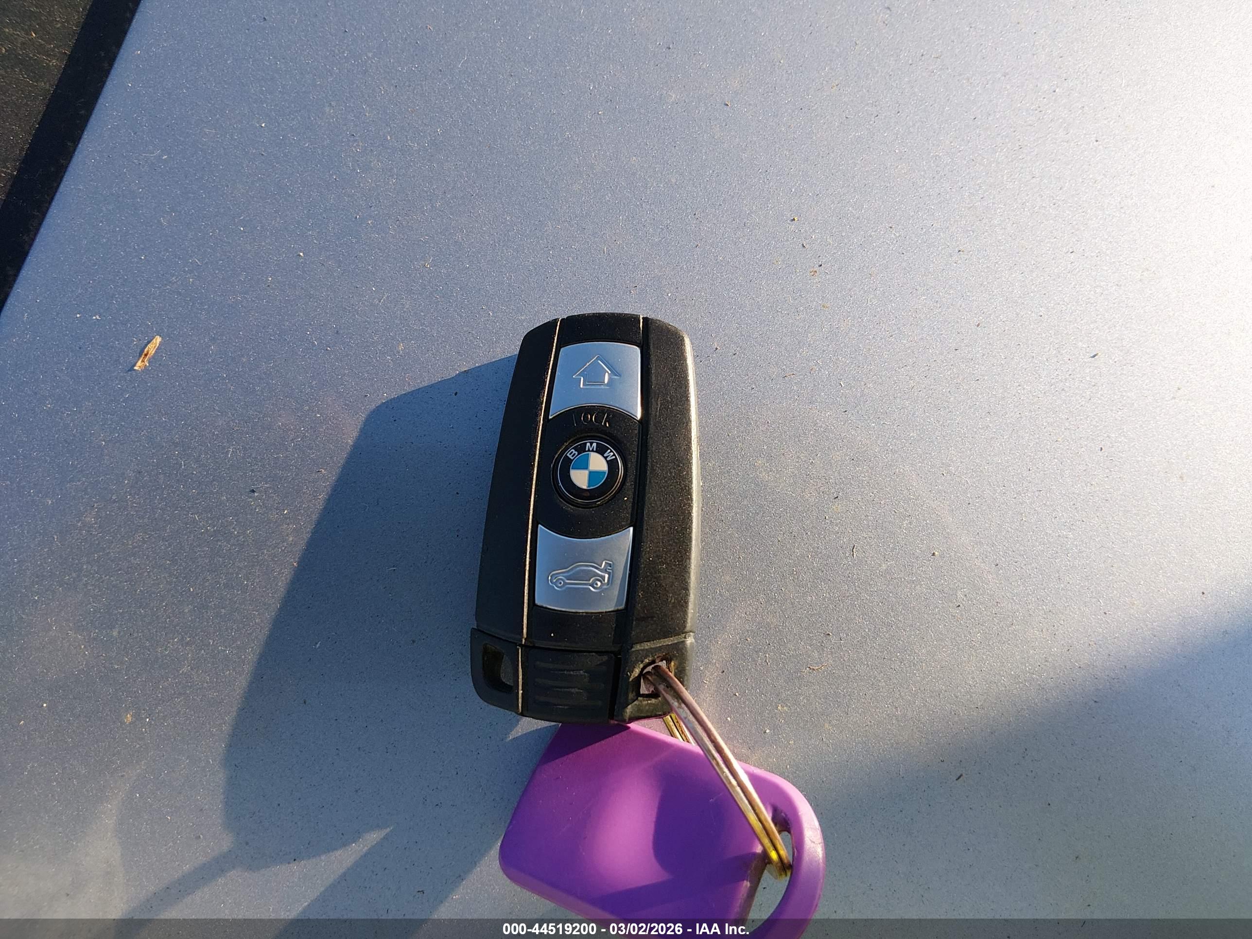 BMW 328I image 11