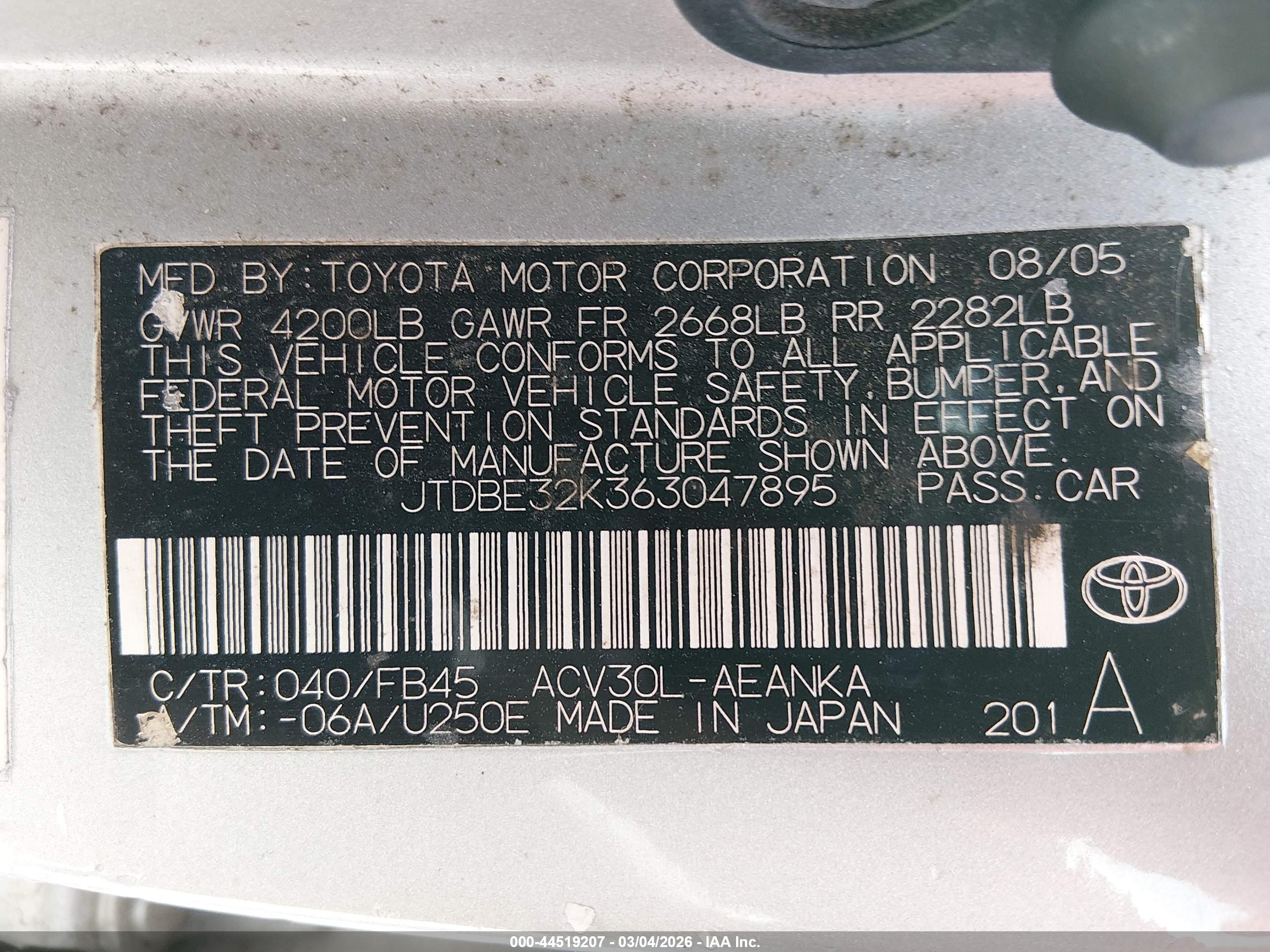 TOYOTA CAMRY image 9