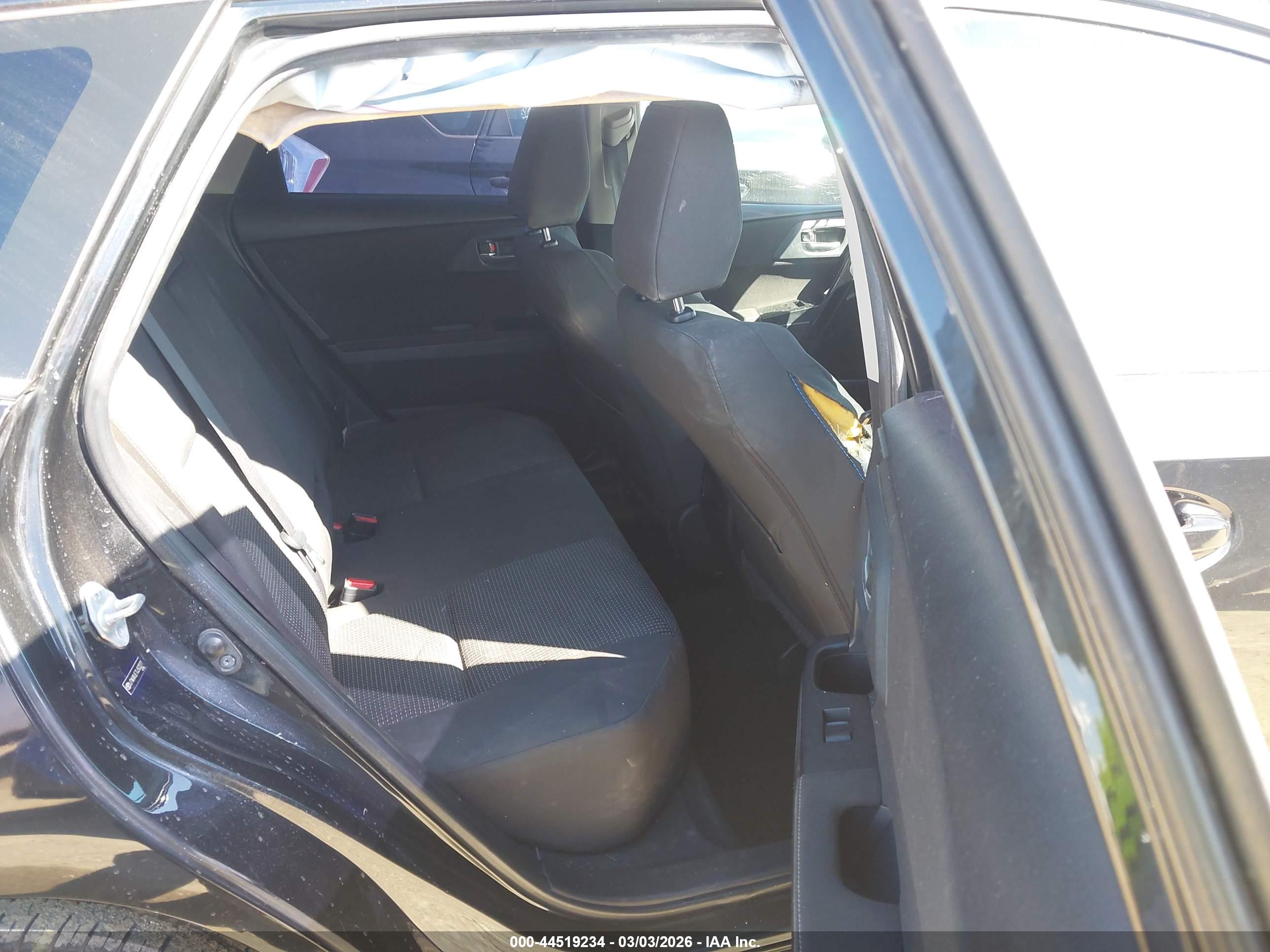 SCION IM image 8