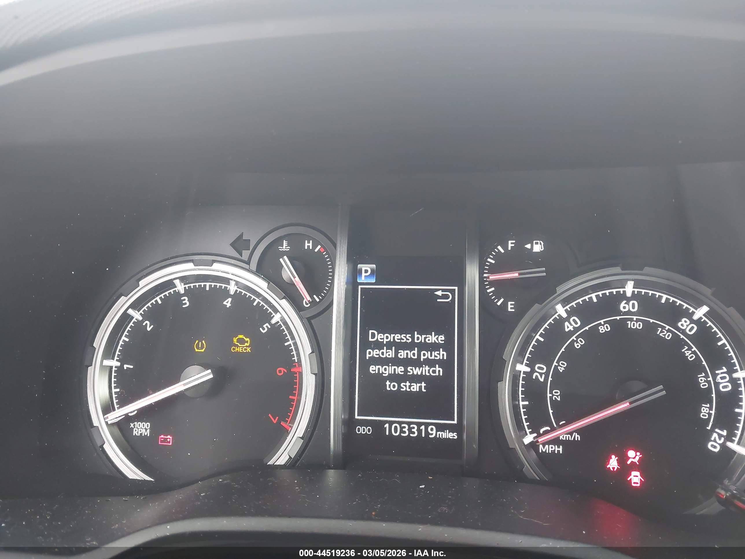 TOYOTA 4RUNNER image 7