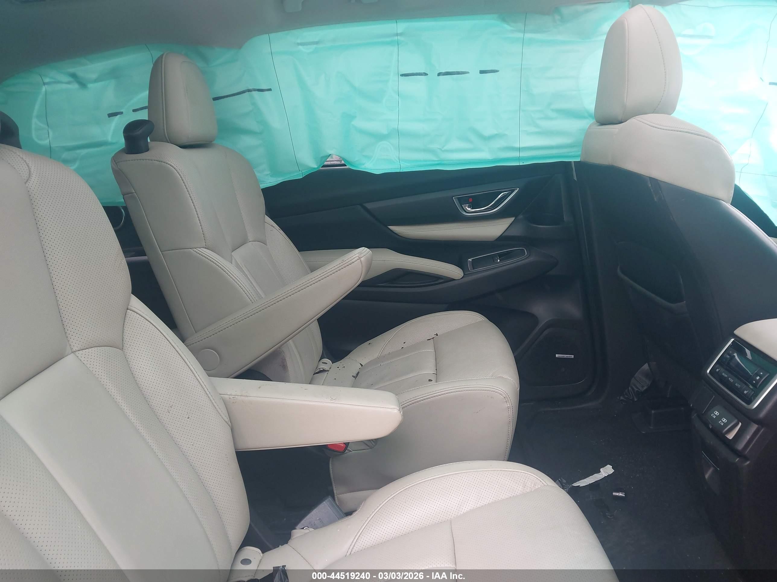 SUBARU ASCENT image 8