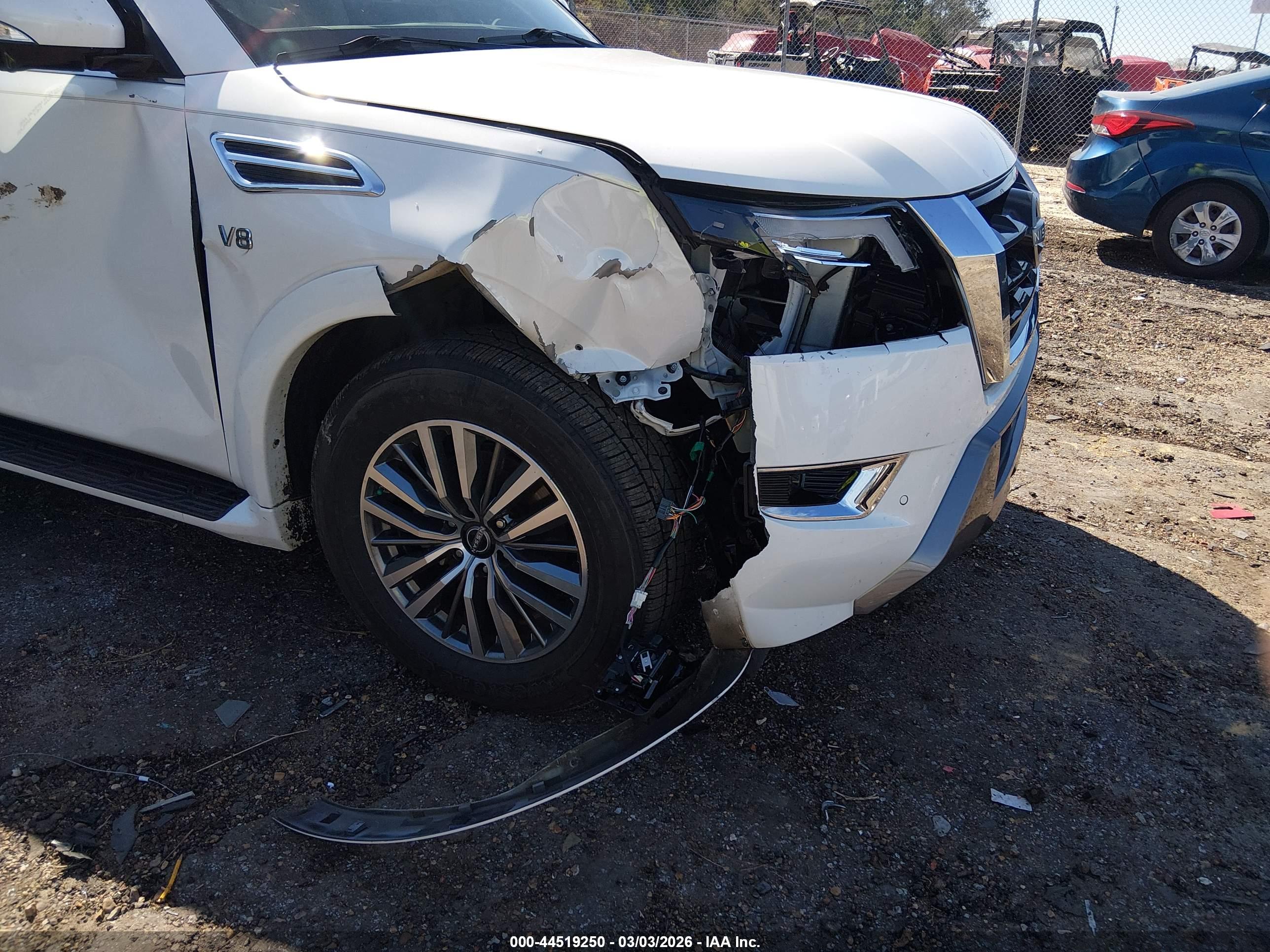 NISSAN ARMADA image 6