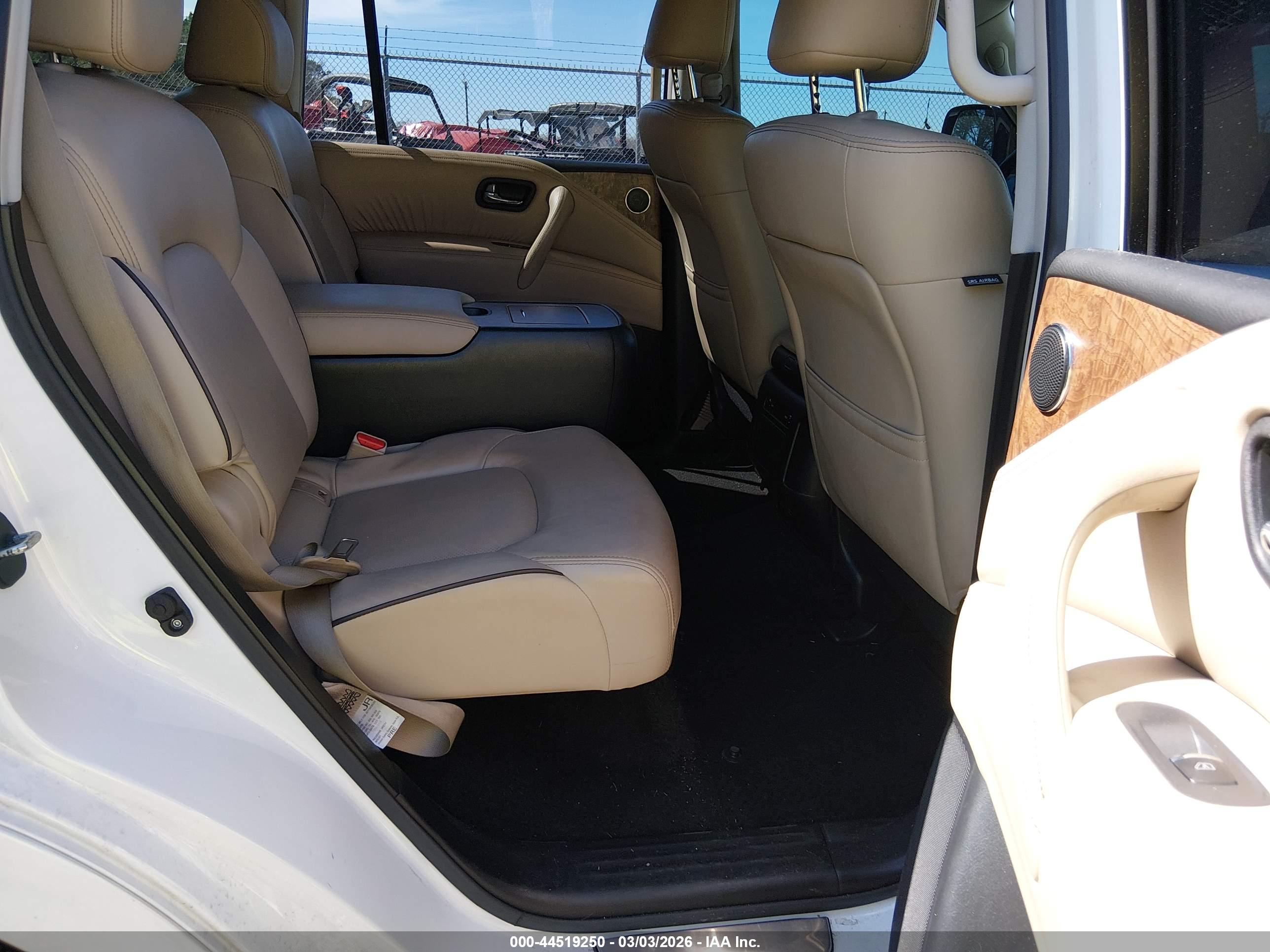 NISSAN ARMADA image 8