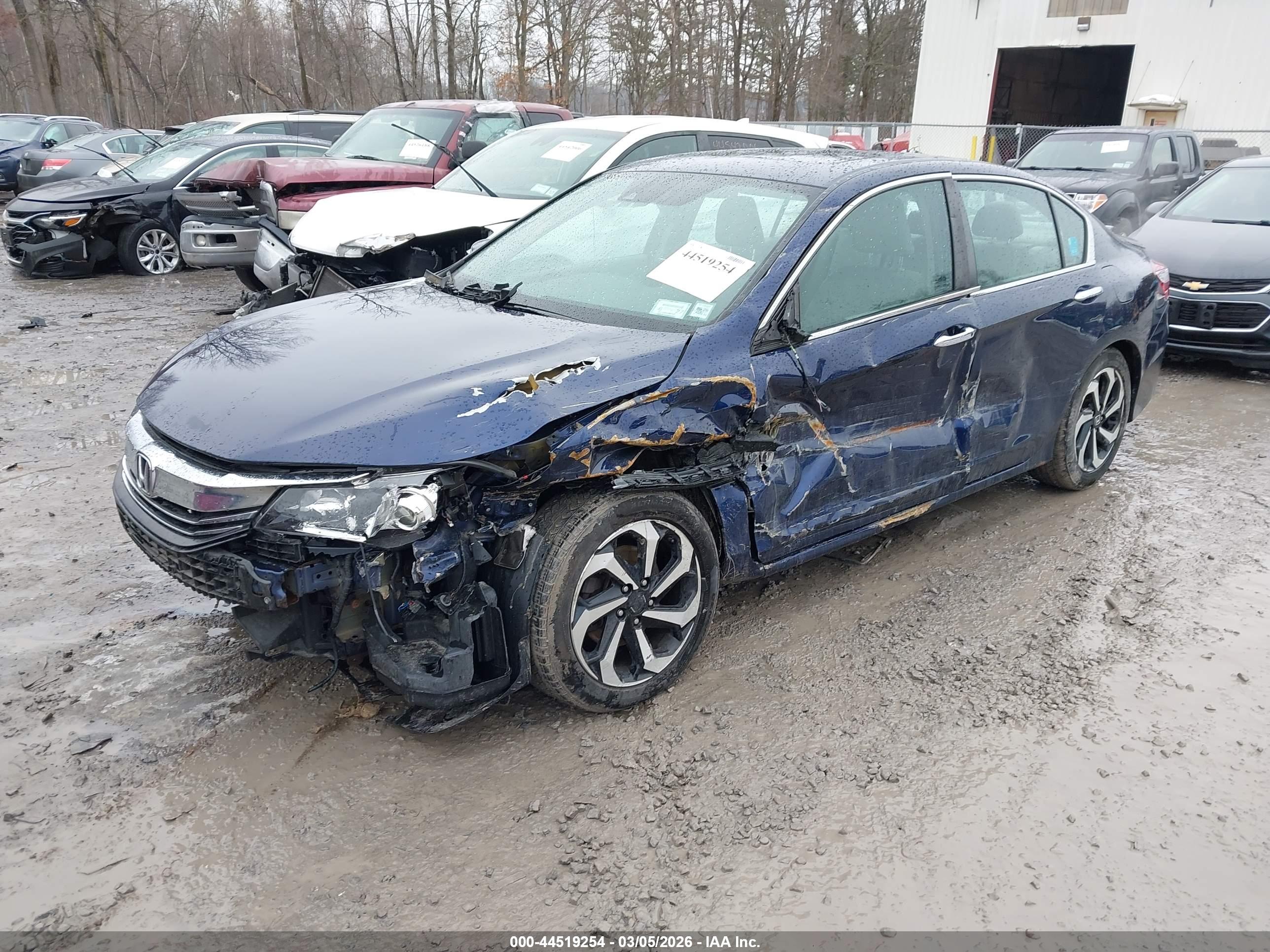 HONDA ACCORD image 2