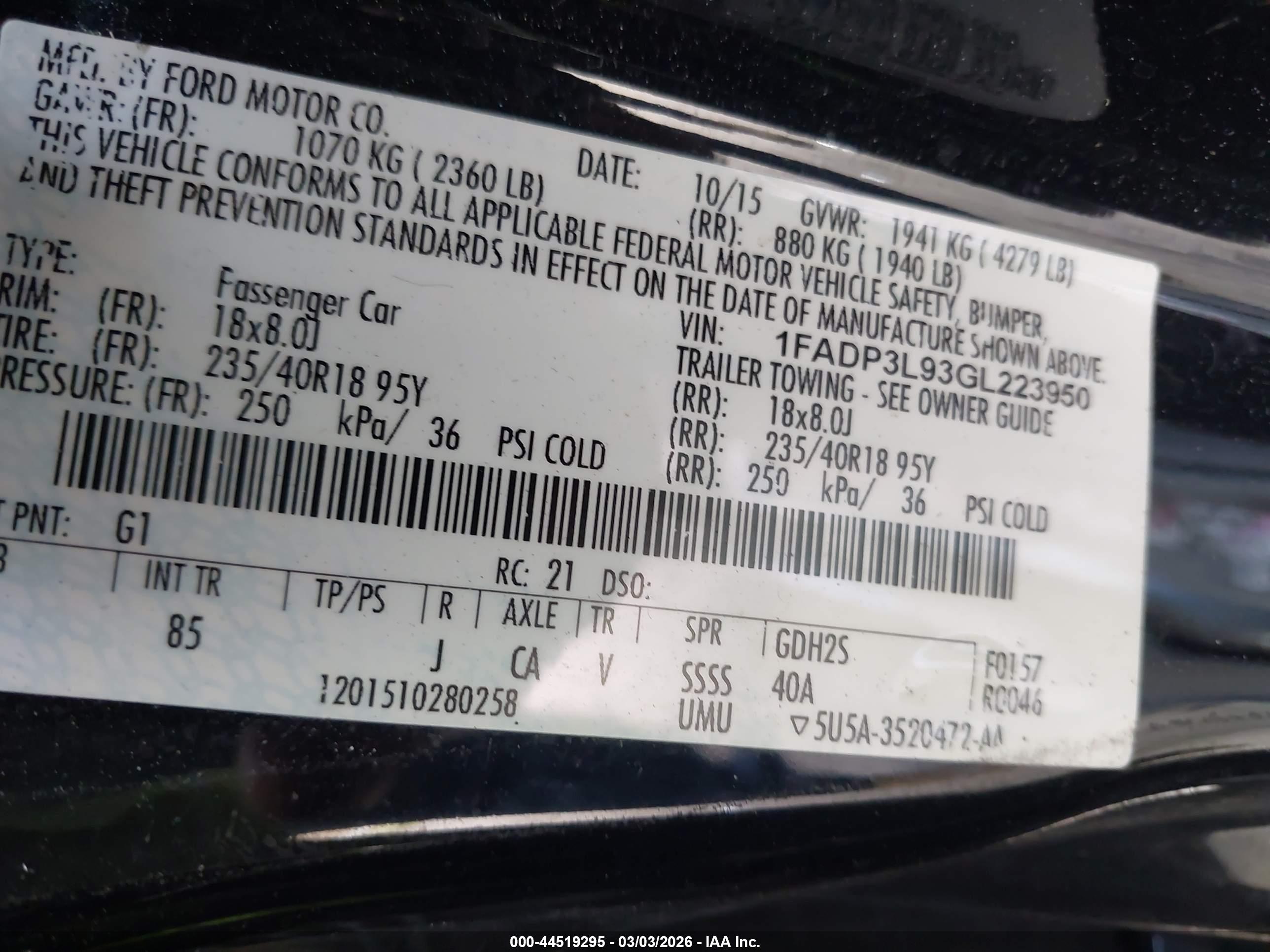 FORD FOCUS image 9