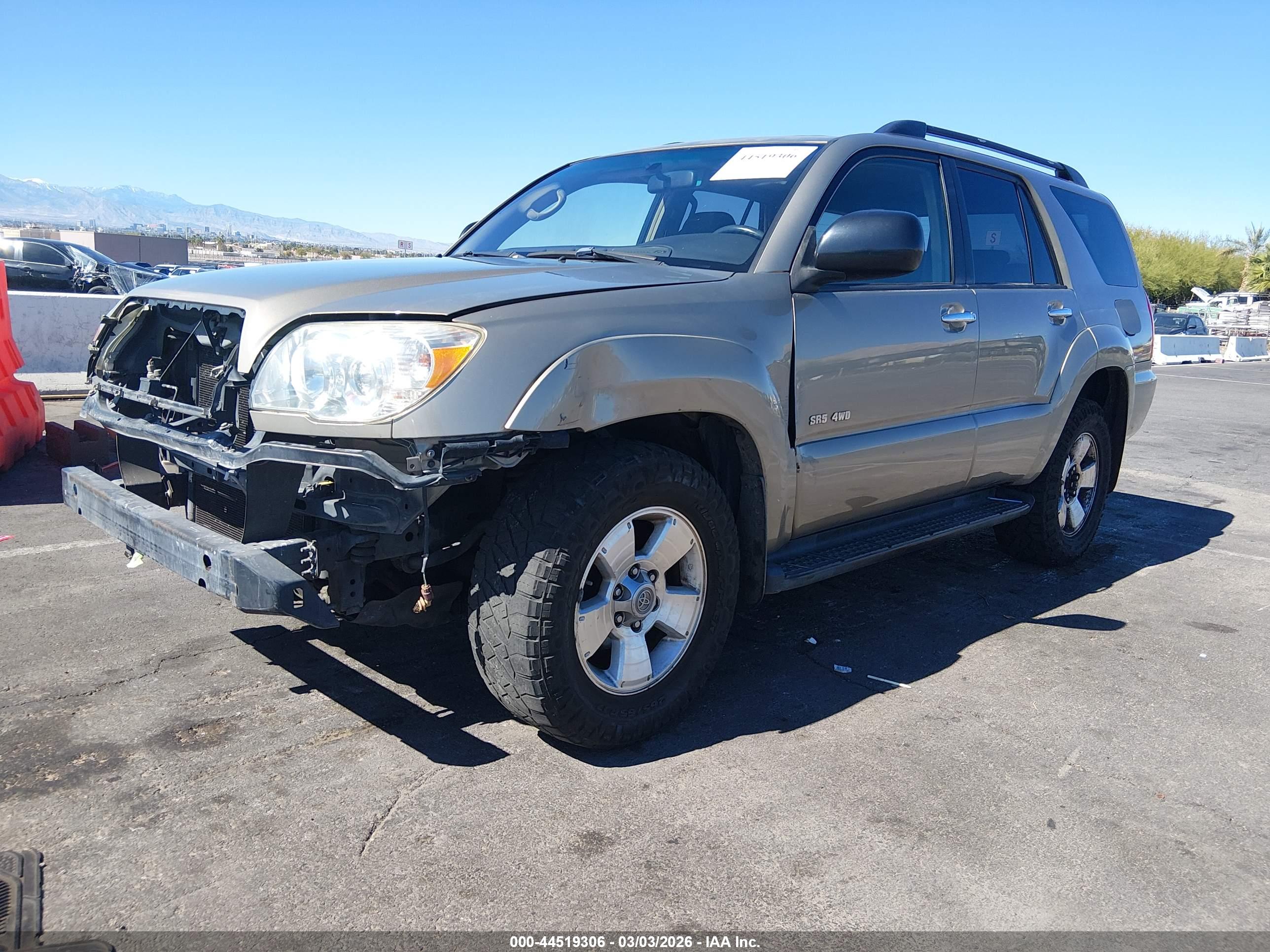 TOYOTA 4RUNNER image 2