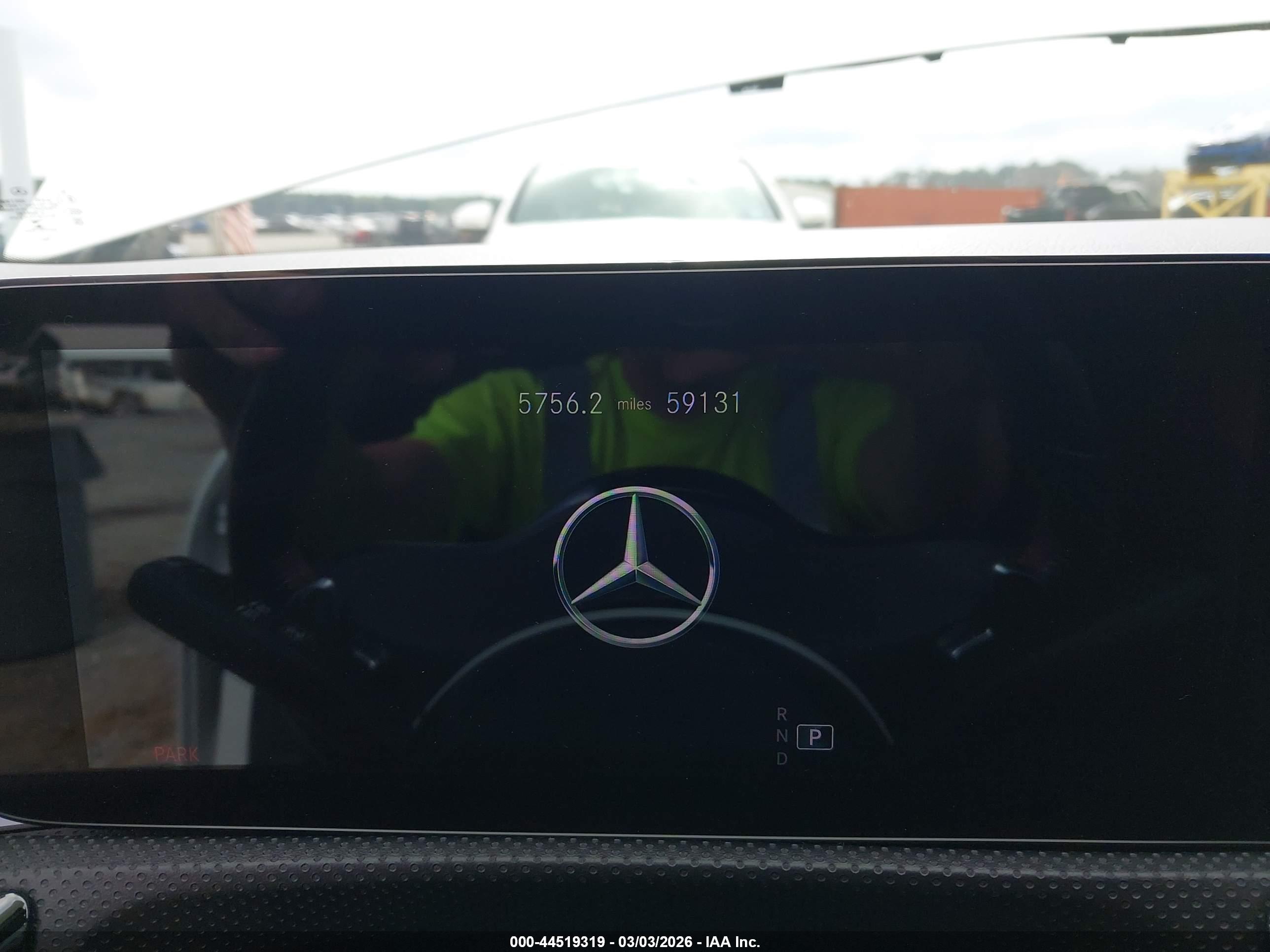 MERCEDES-BENZ CLA image 7