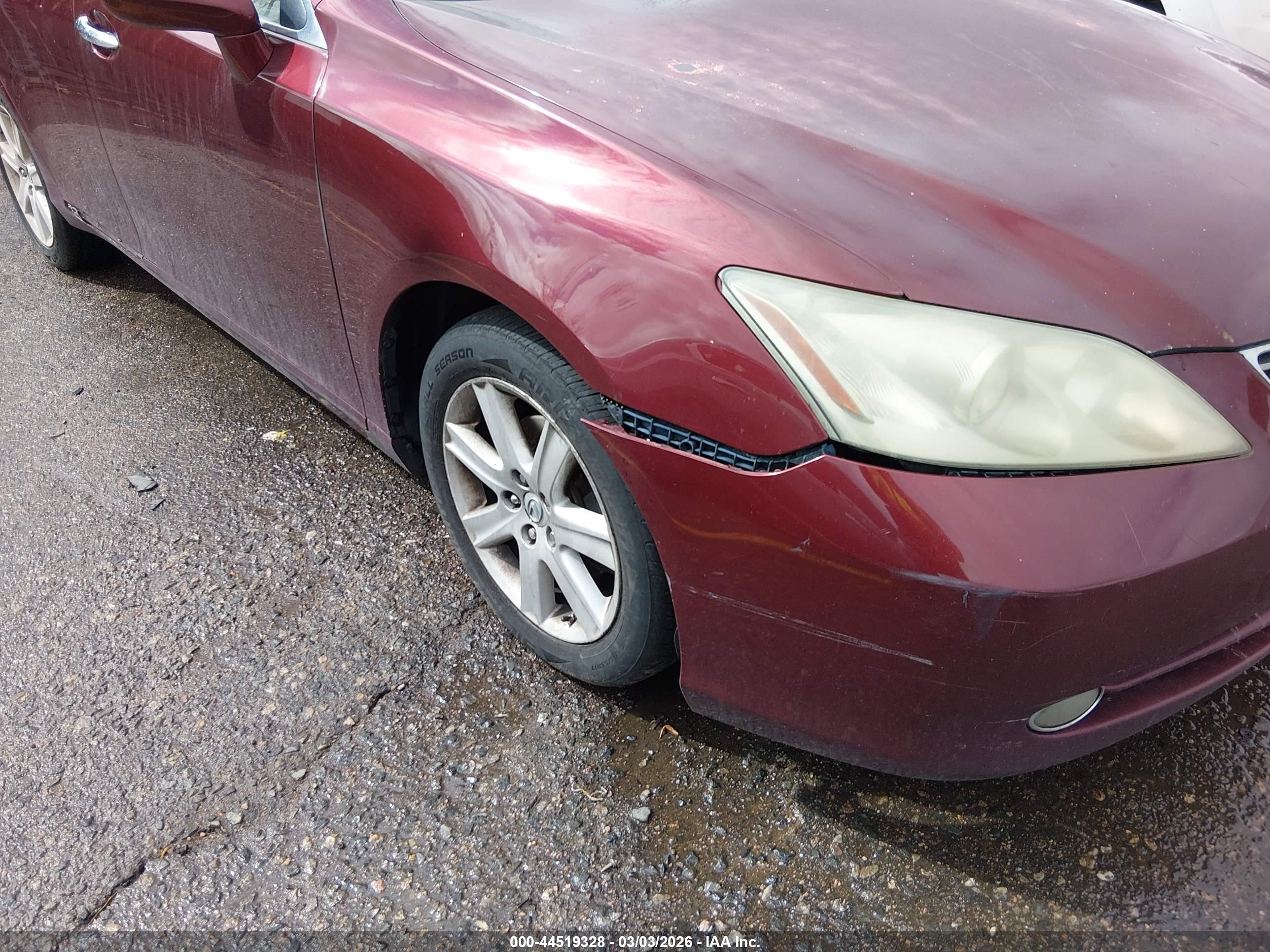 LEXUS ES image 6