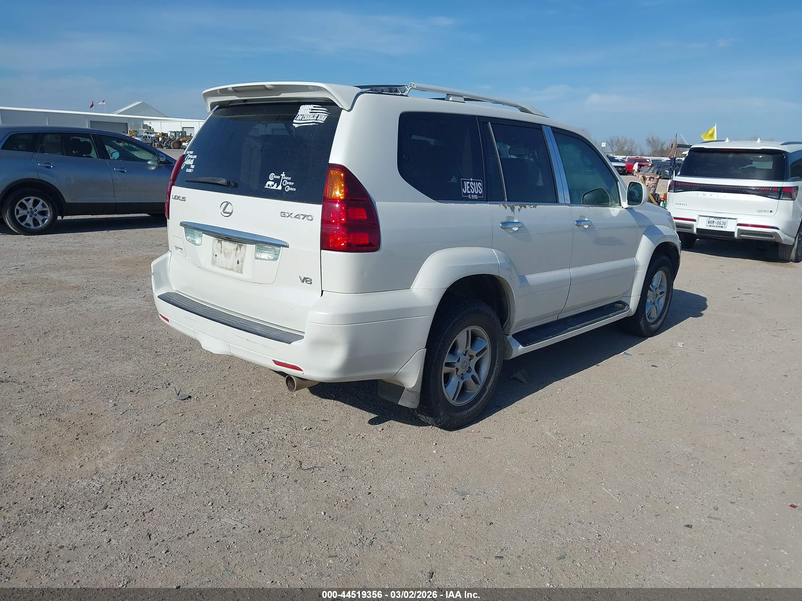 LEXUS GX image 4