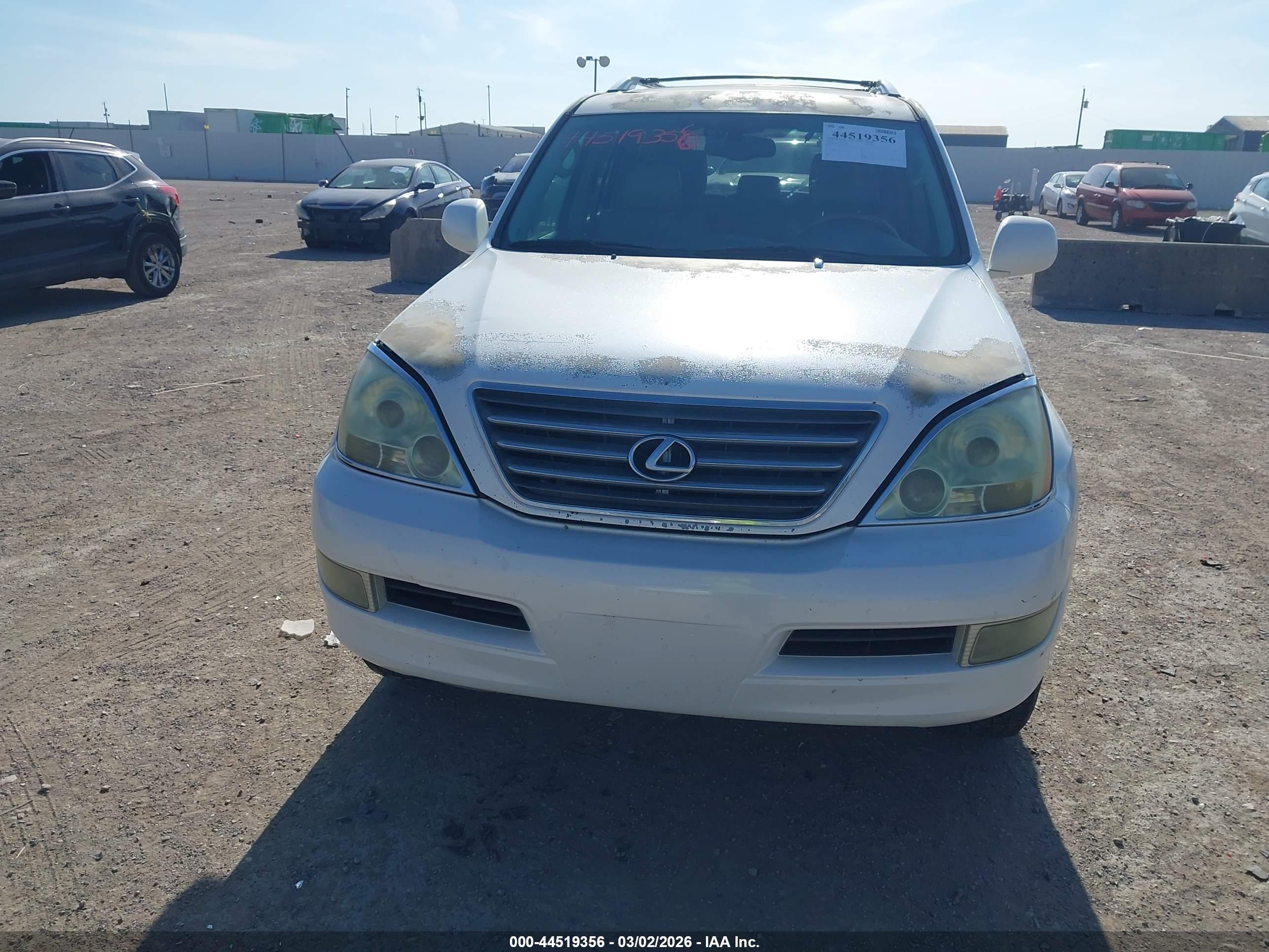 LEXUS GX image 6