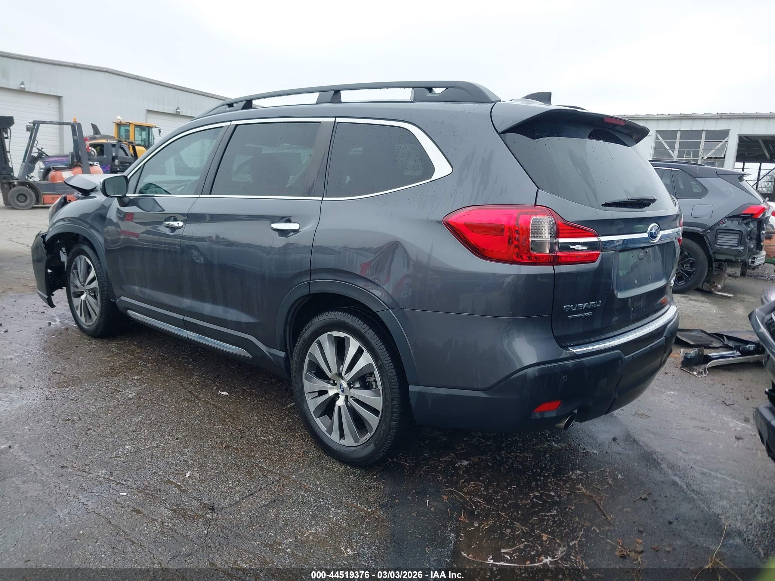 SUBARU ASCENT image 3