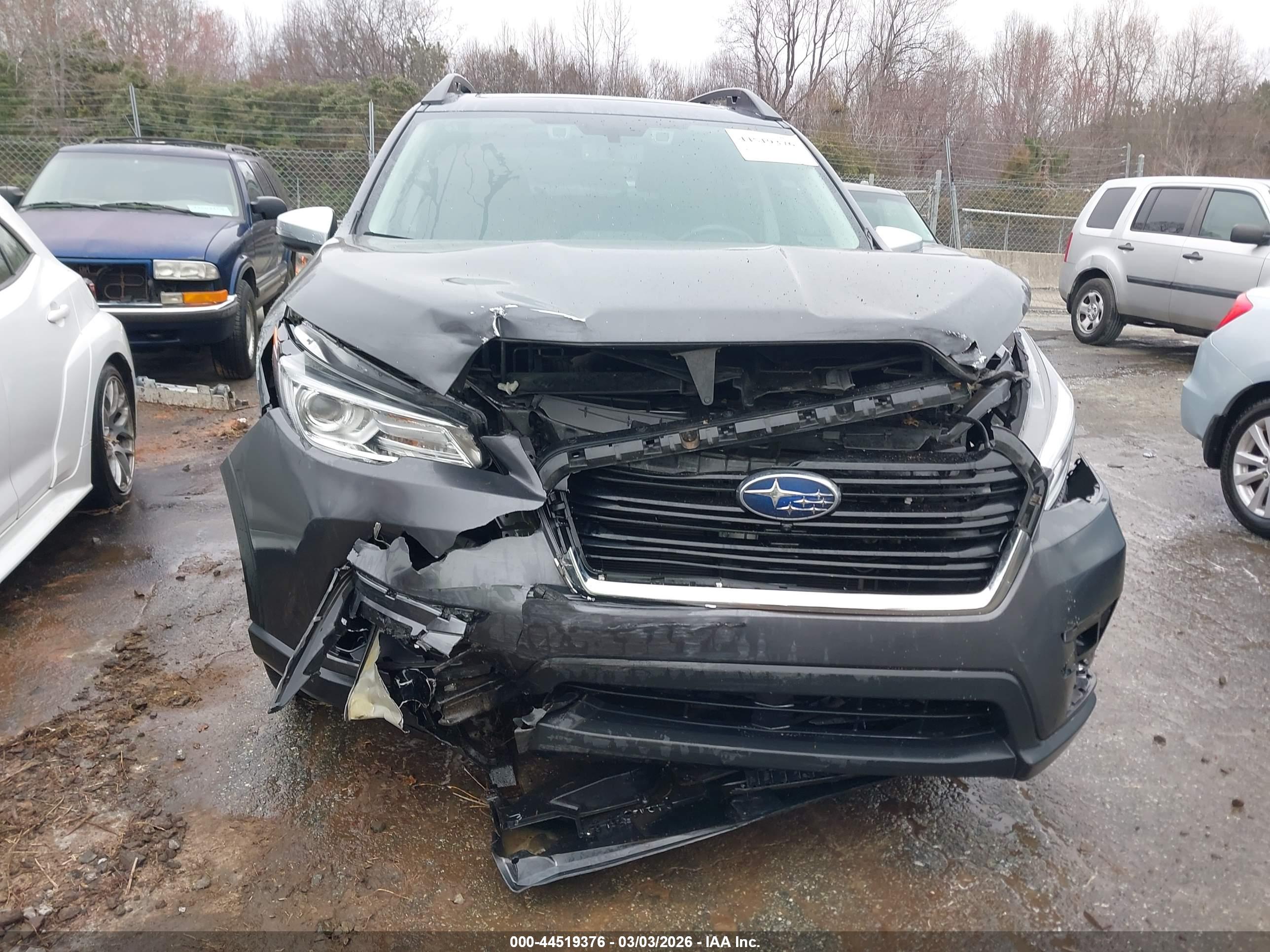 SUBARU ASCENT image 6