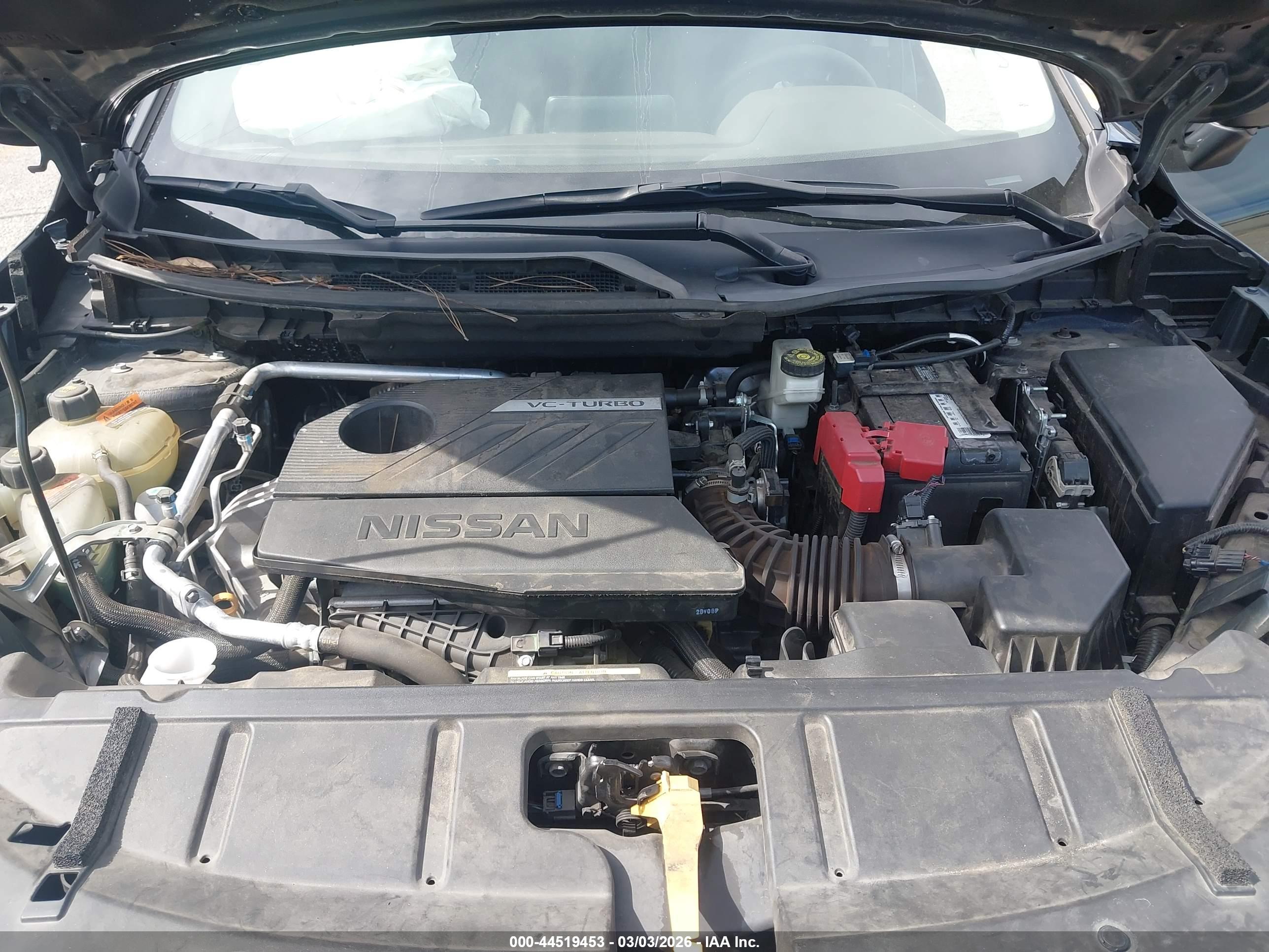 NISSAN ROGUE image 10