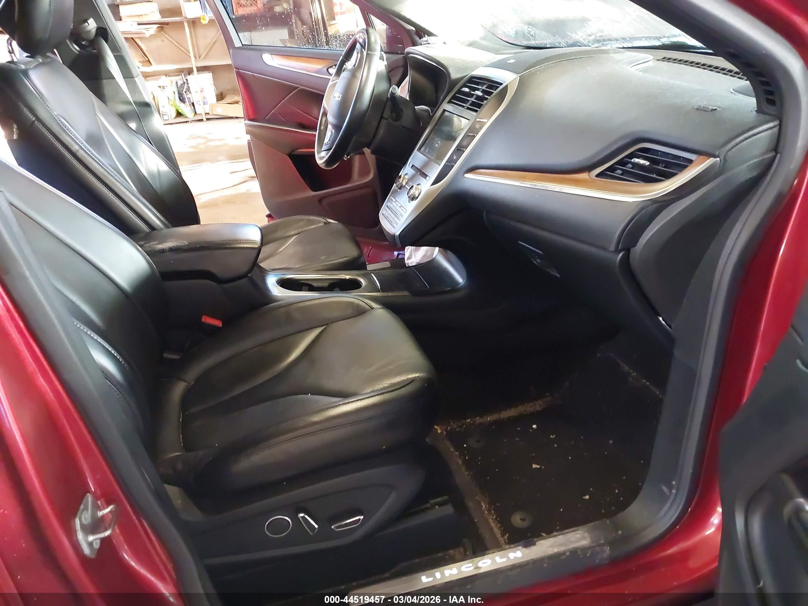 LINCOLN MKC image 5