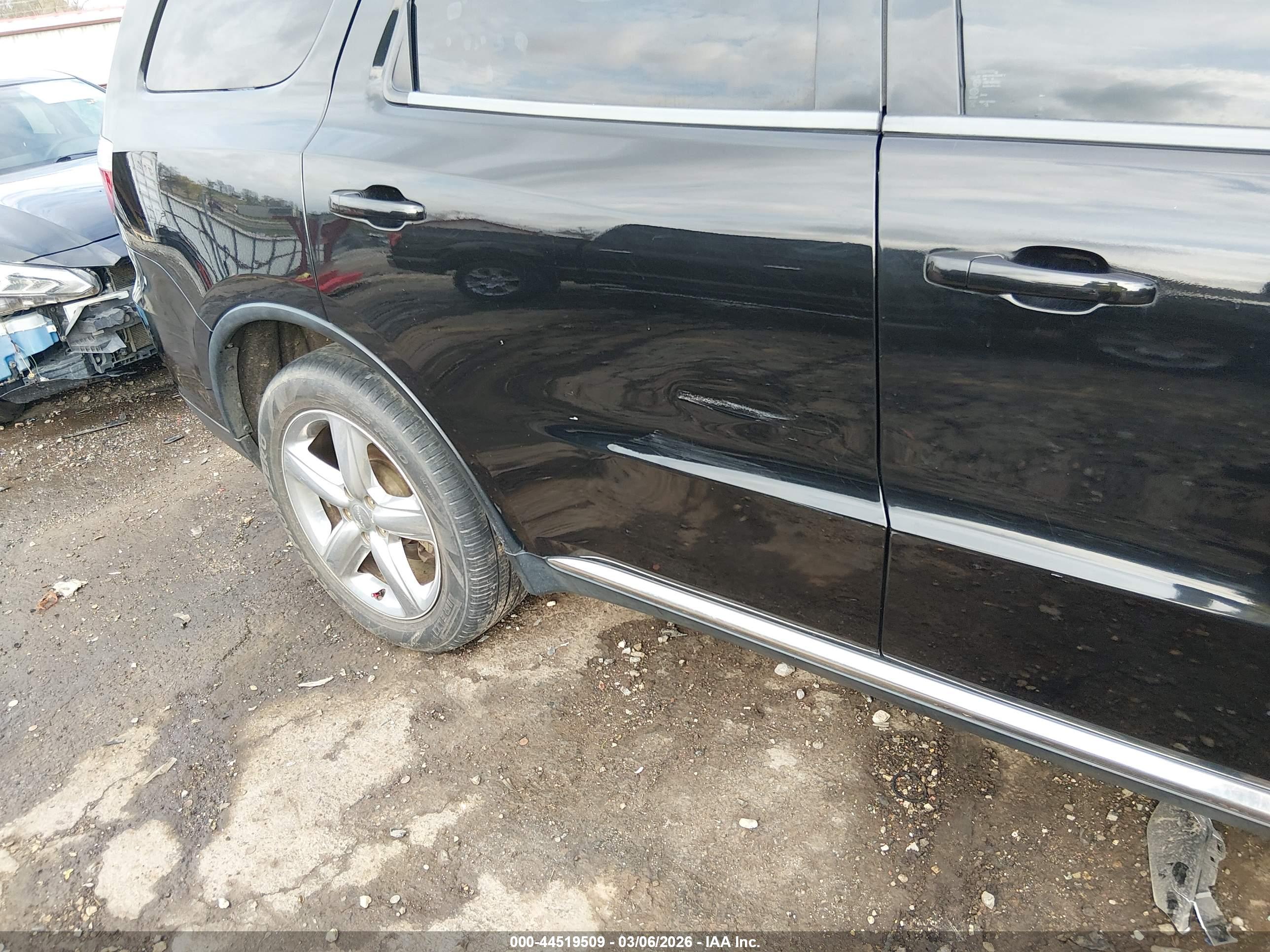DODGE DURANGO image 6