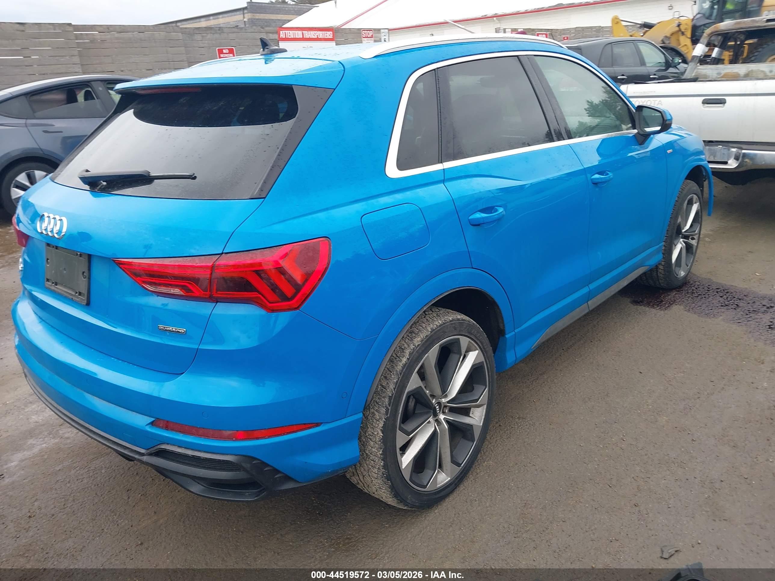AUDI Q3 image 4