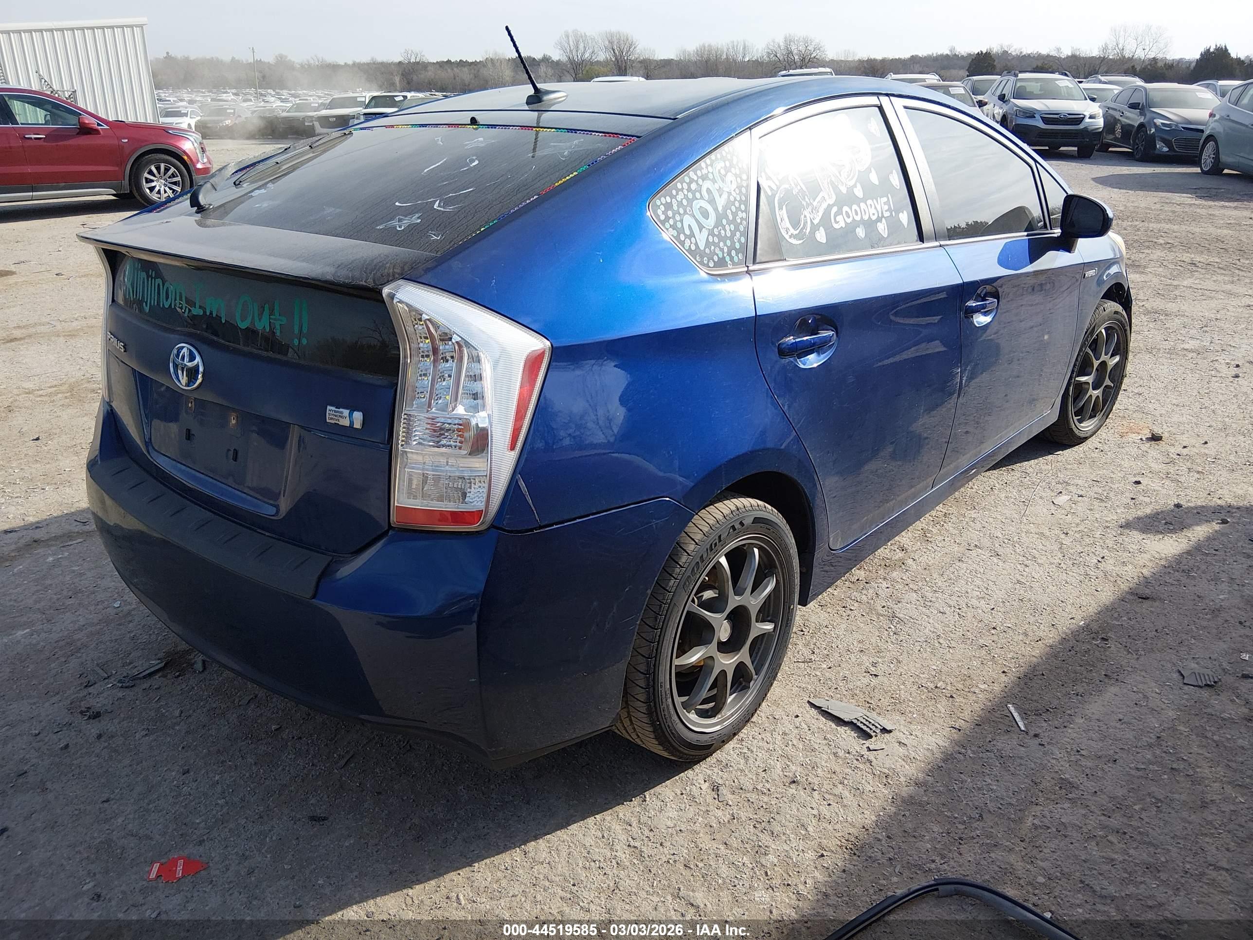 TOYOTA PRIUS image 4