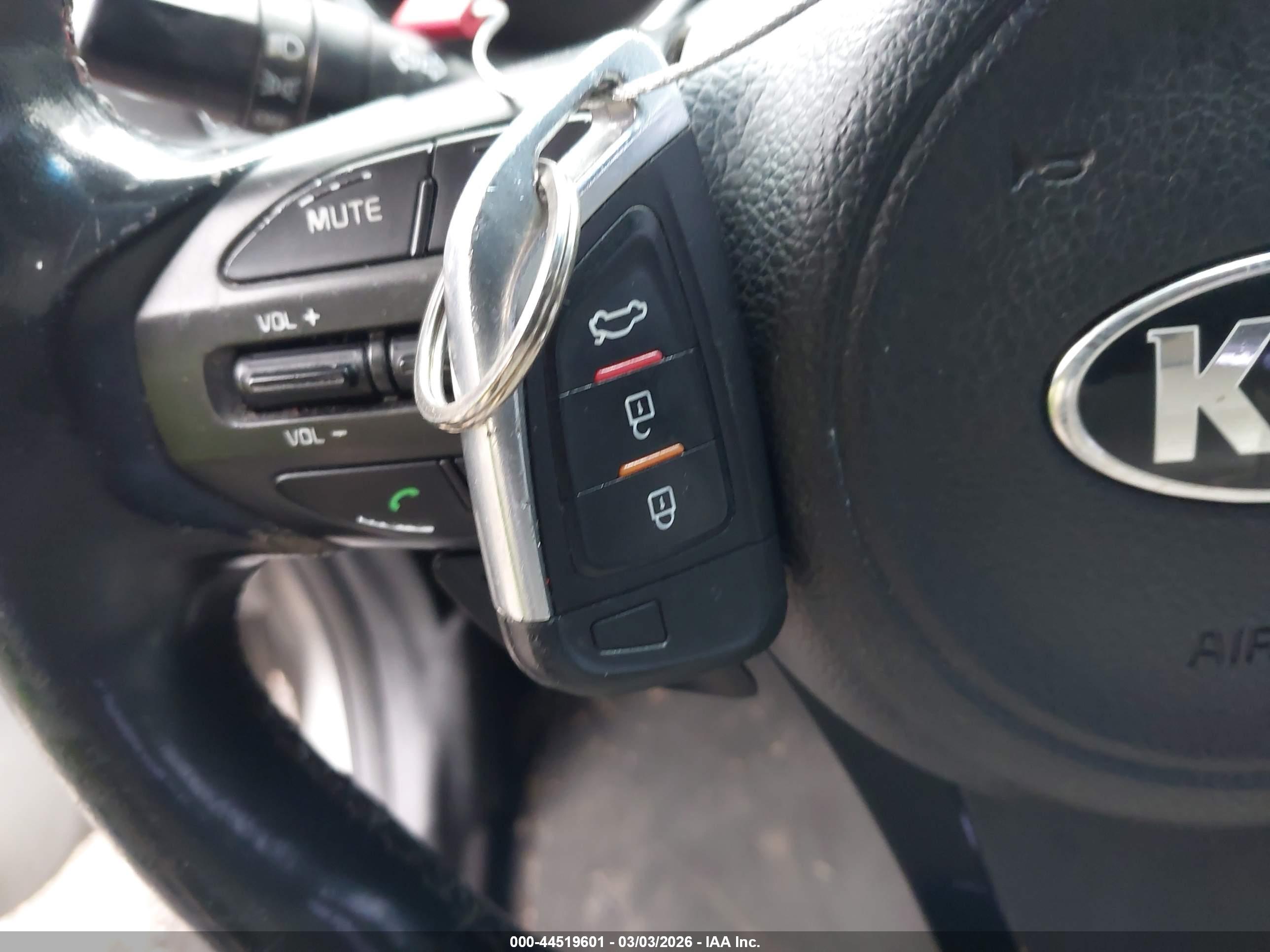 KIA OPTIMA image 11