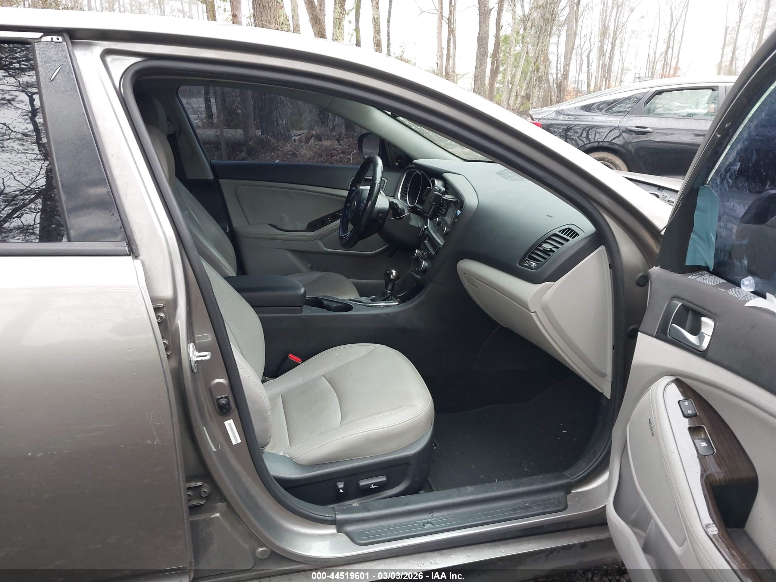 KIA OPTIMA image 5