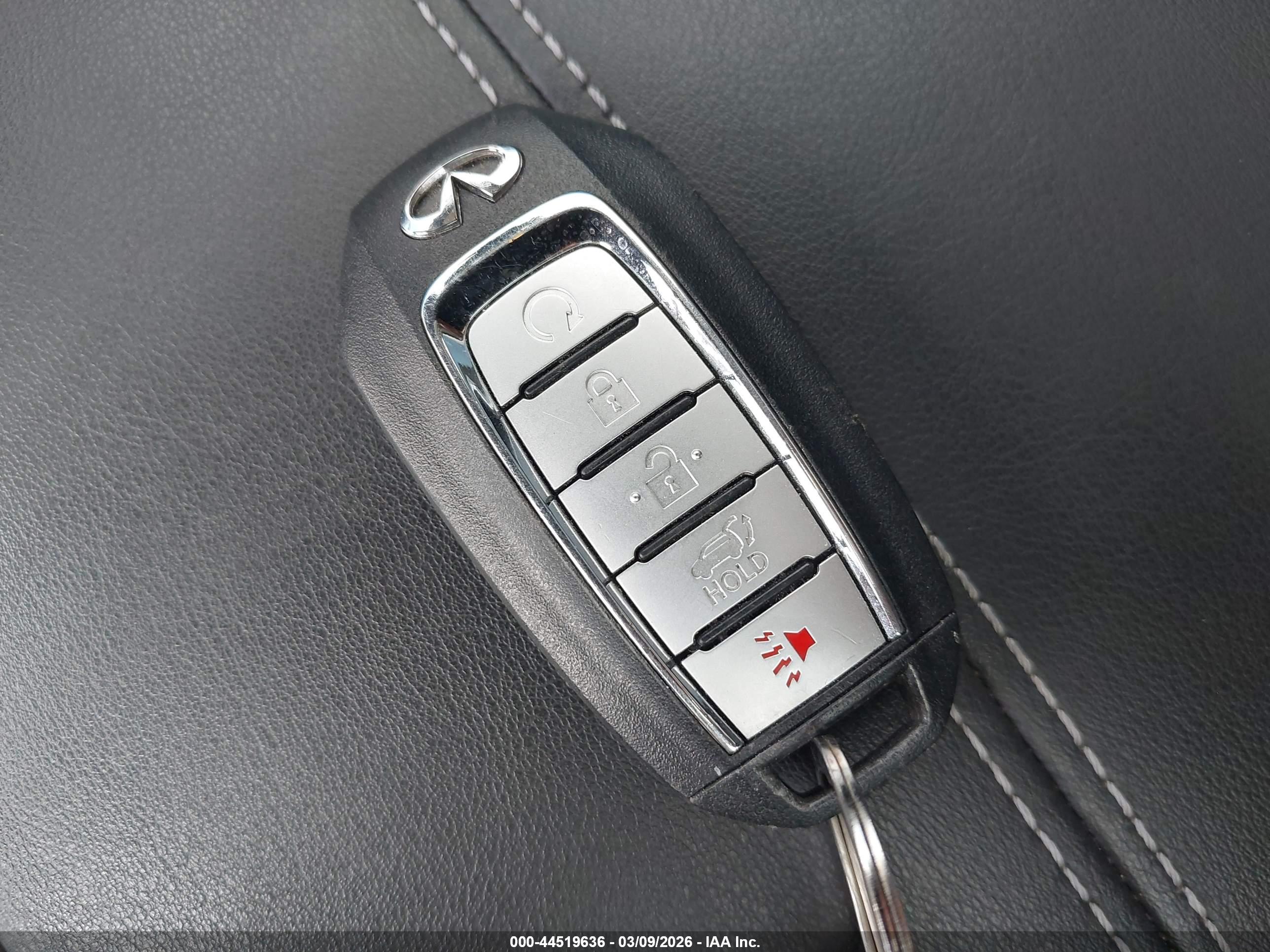 INFINITI QX60 image 11