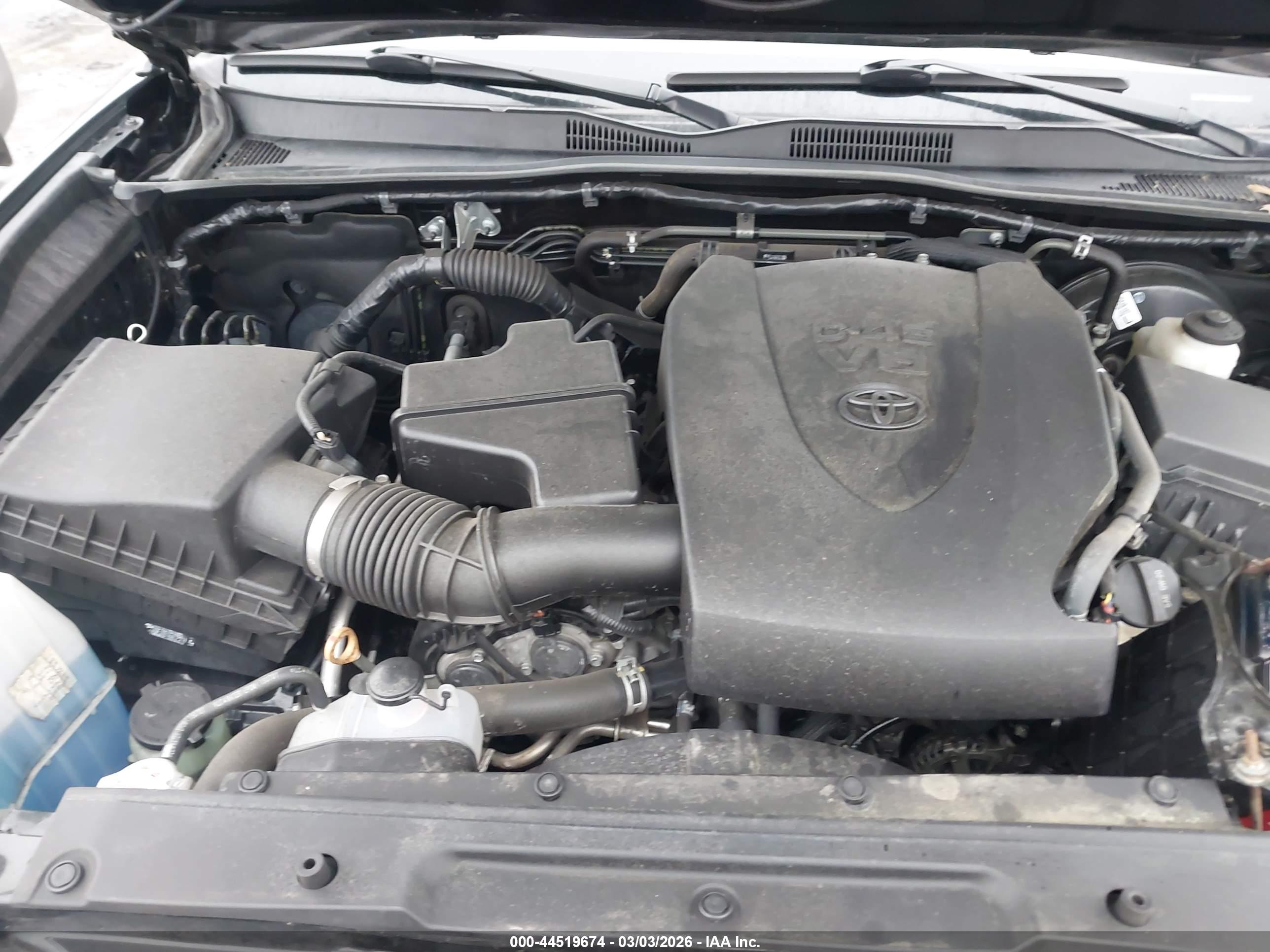 TOYOTA TACOMA image 10