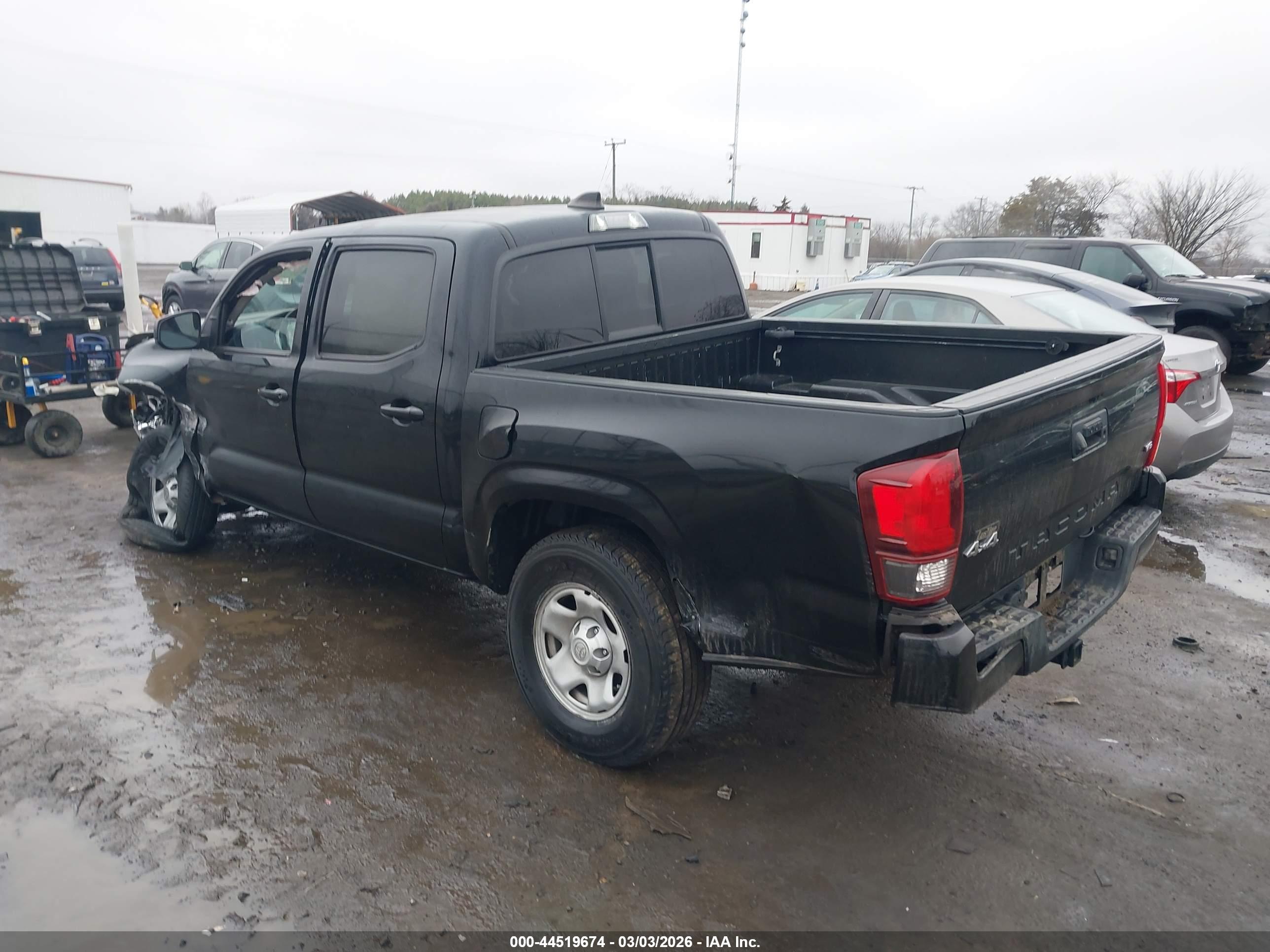 TOYOTA TACOMA image 3