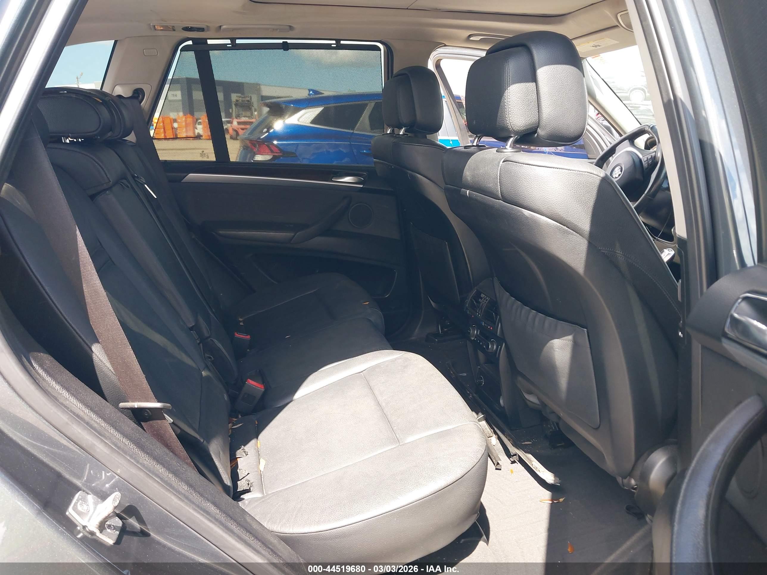 BMW X5 image 8