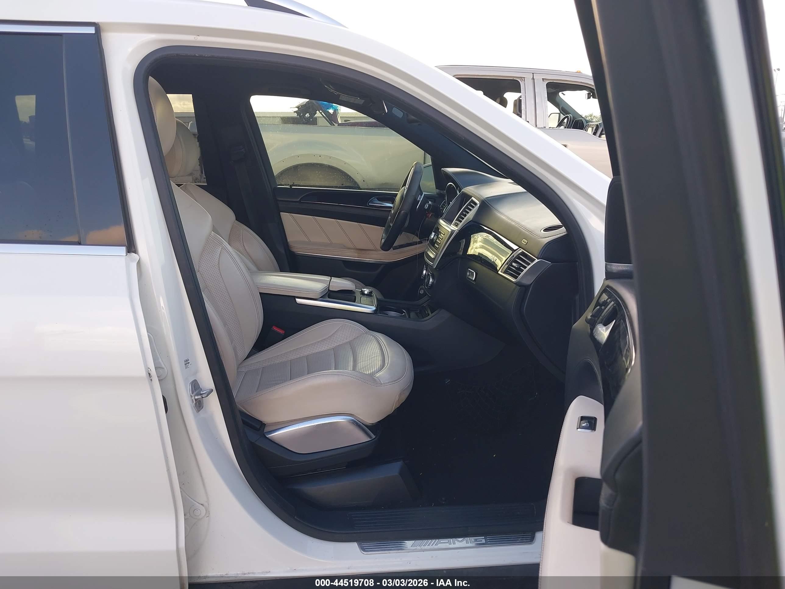 MERCEDES-BENZ GL image 5