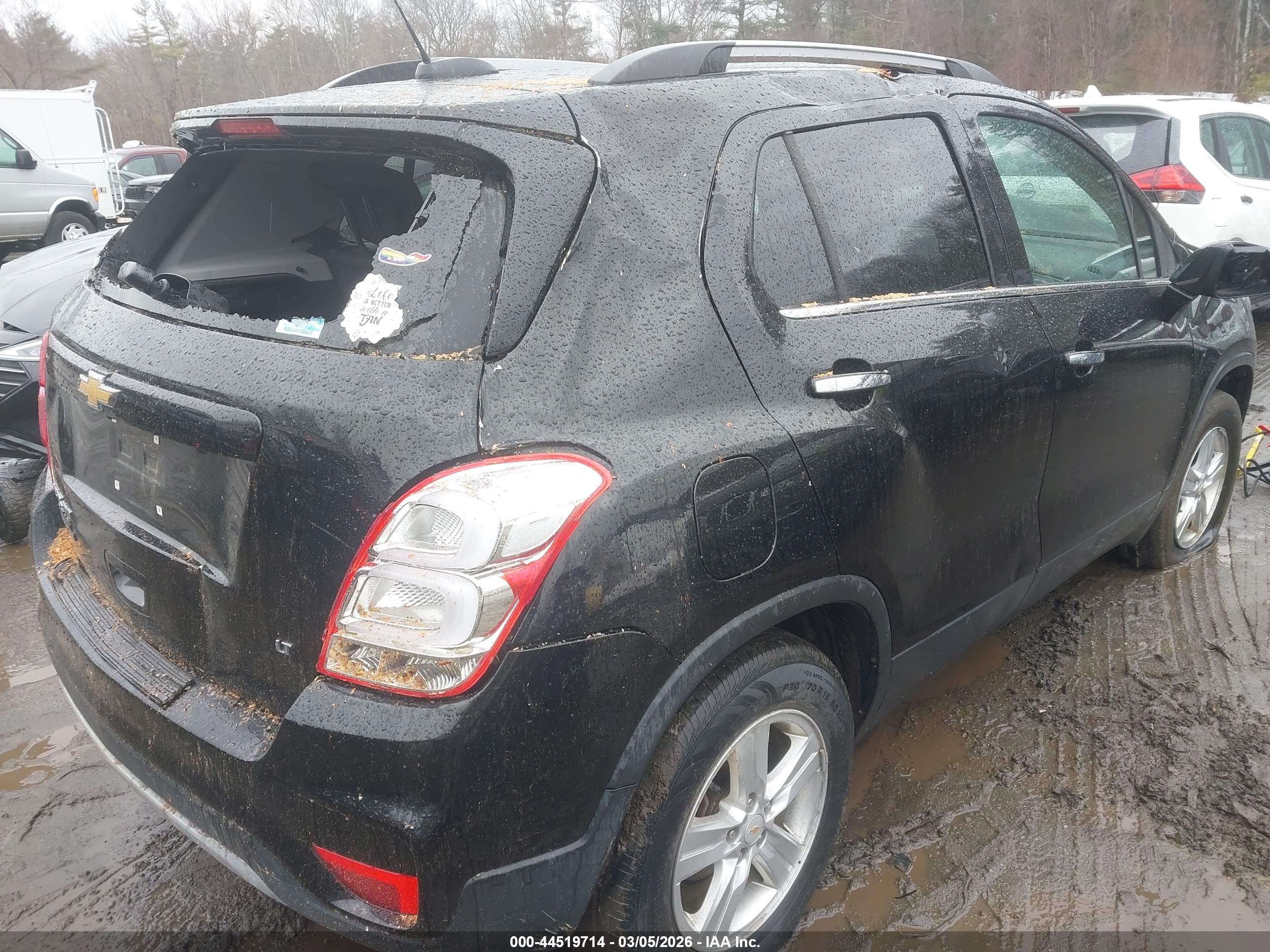 CHEVROLET TRAX image 4