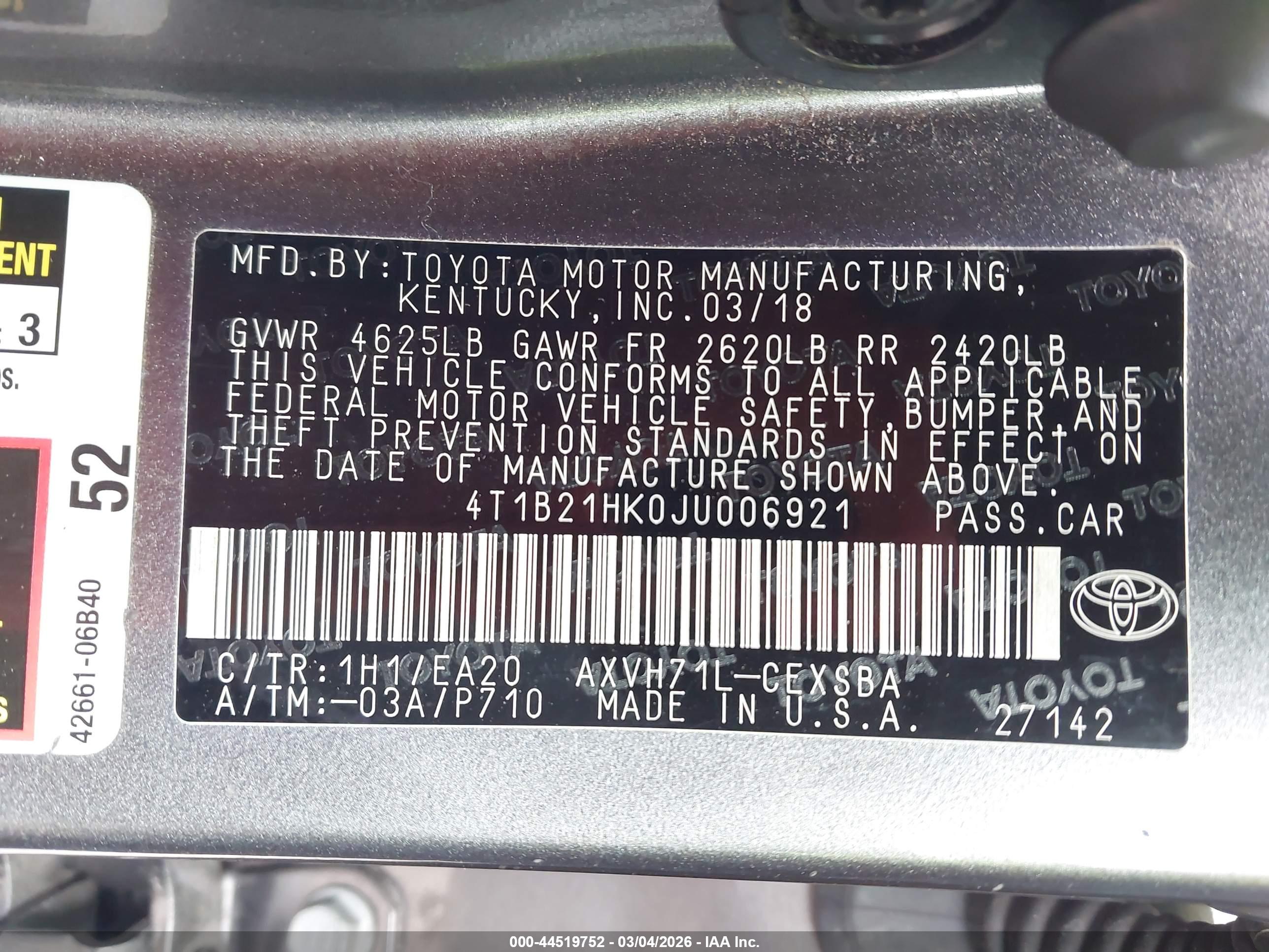 TOYOTA CAMRY image 9