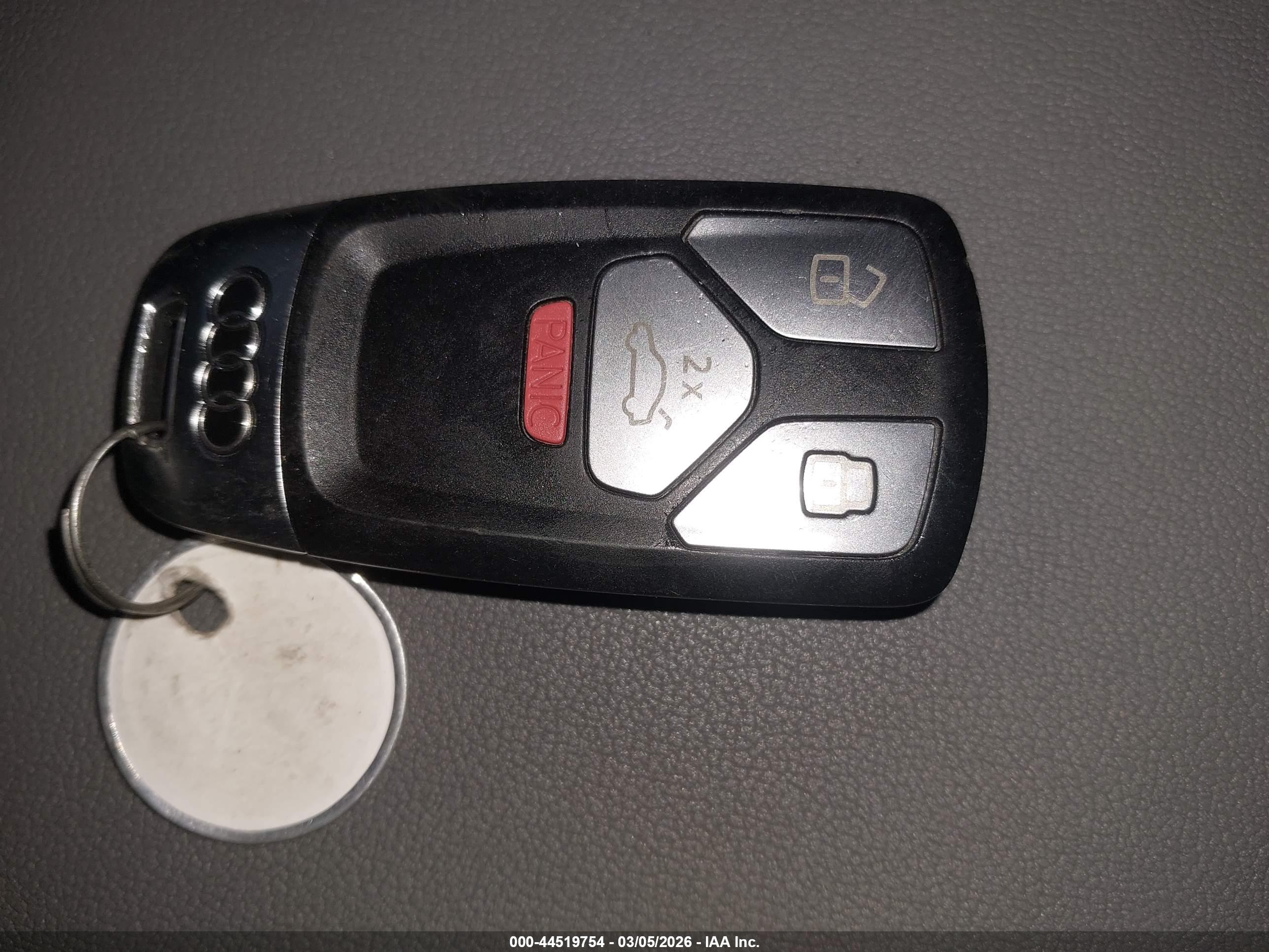 AUDI S4 image 11