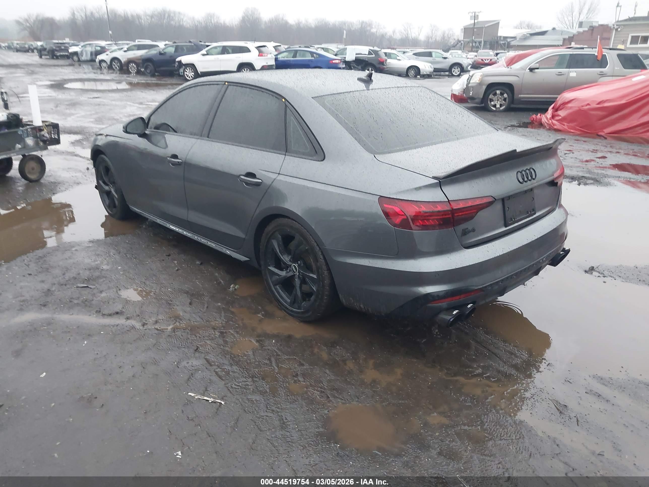 AUDI S4 image 3