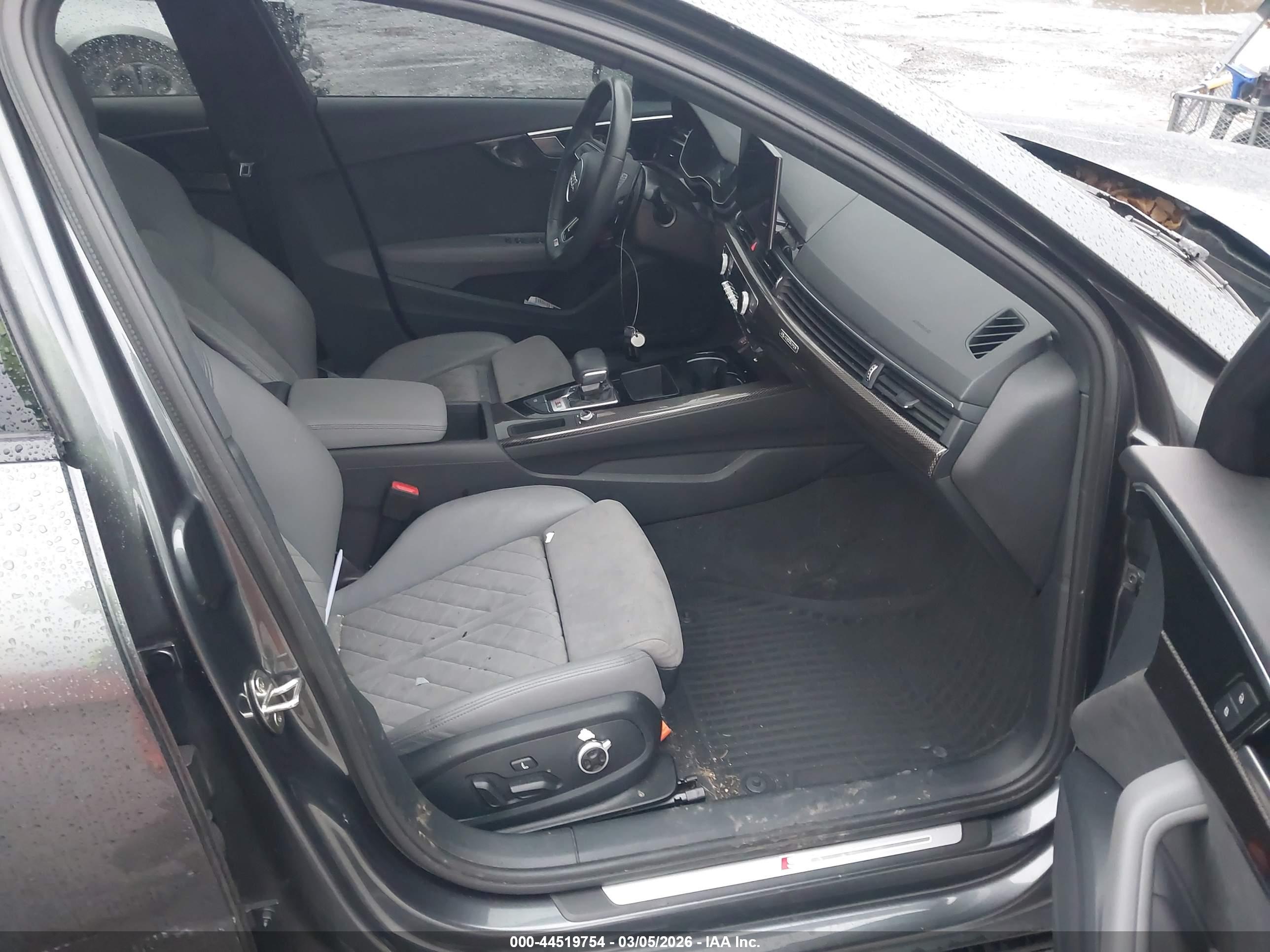 AUDI S4 image 5