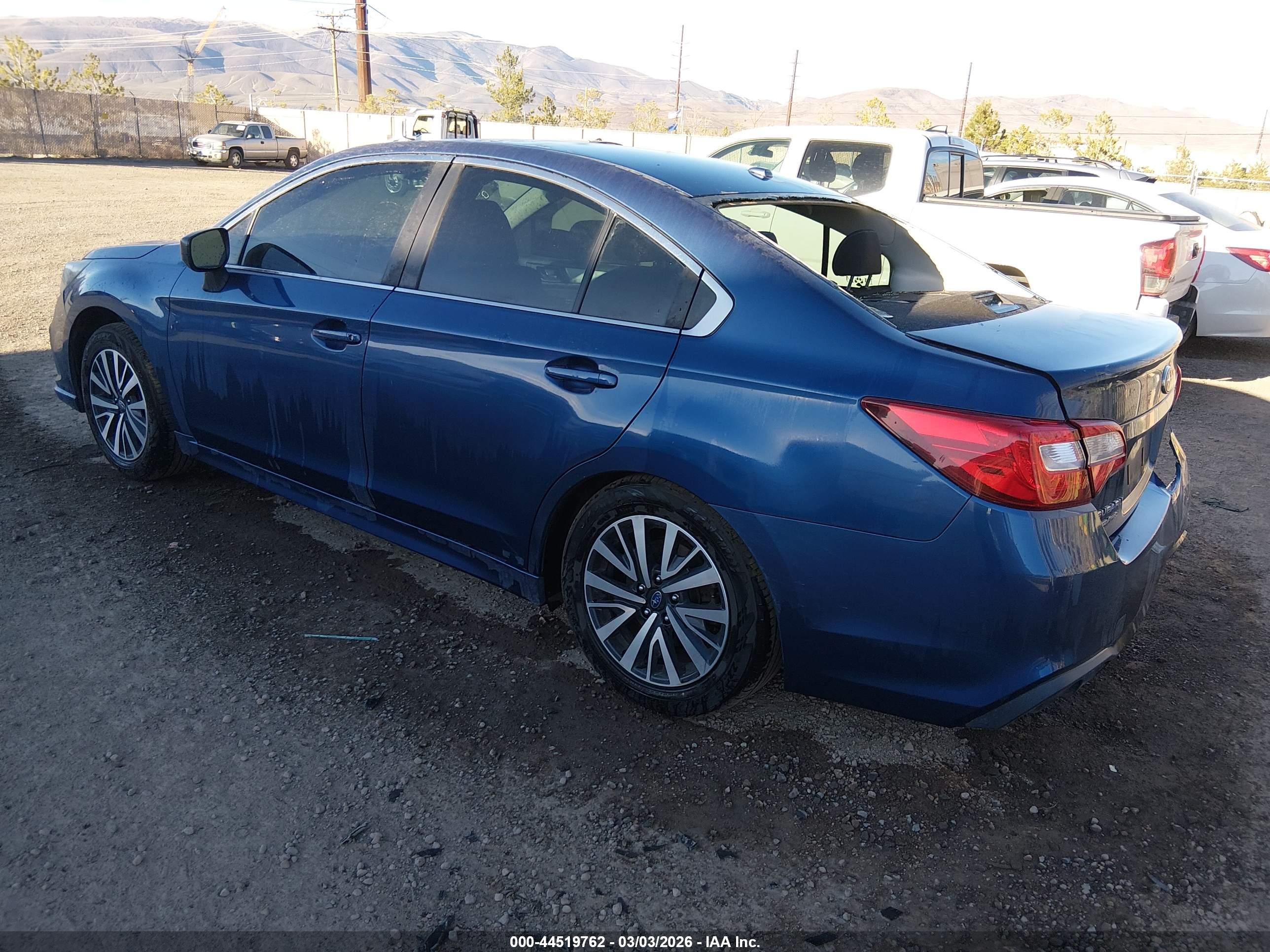 SUBARU LEGACY image 3