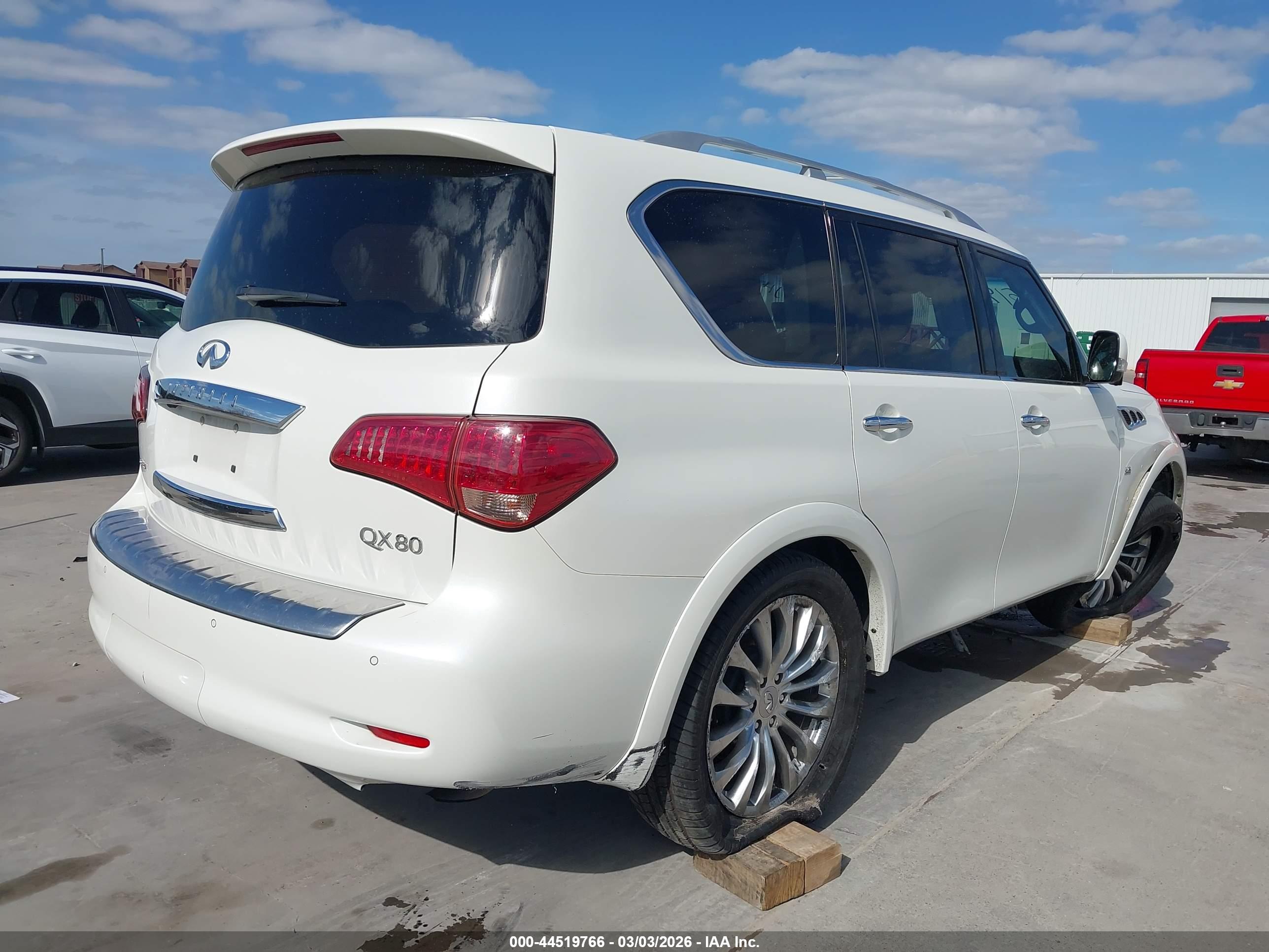 INFINITI QX80 image 4
