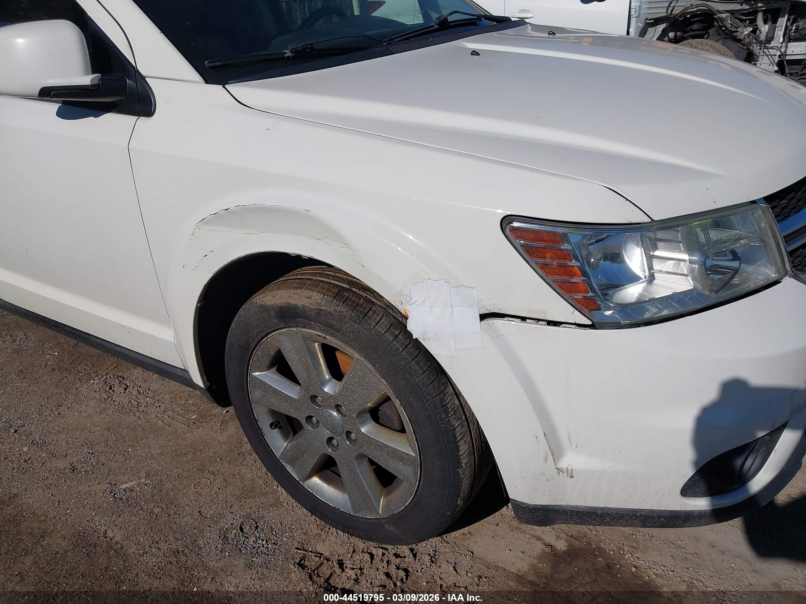 DODGE JOURNEY image 6