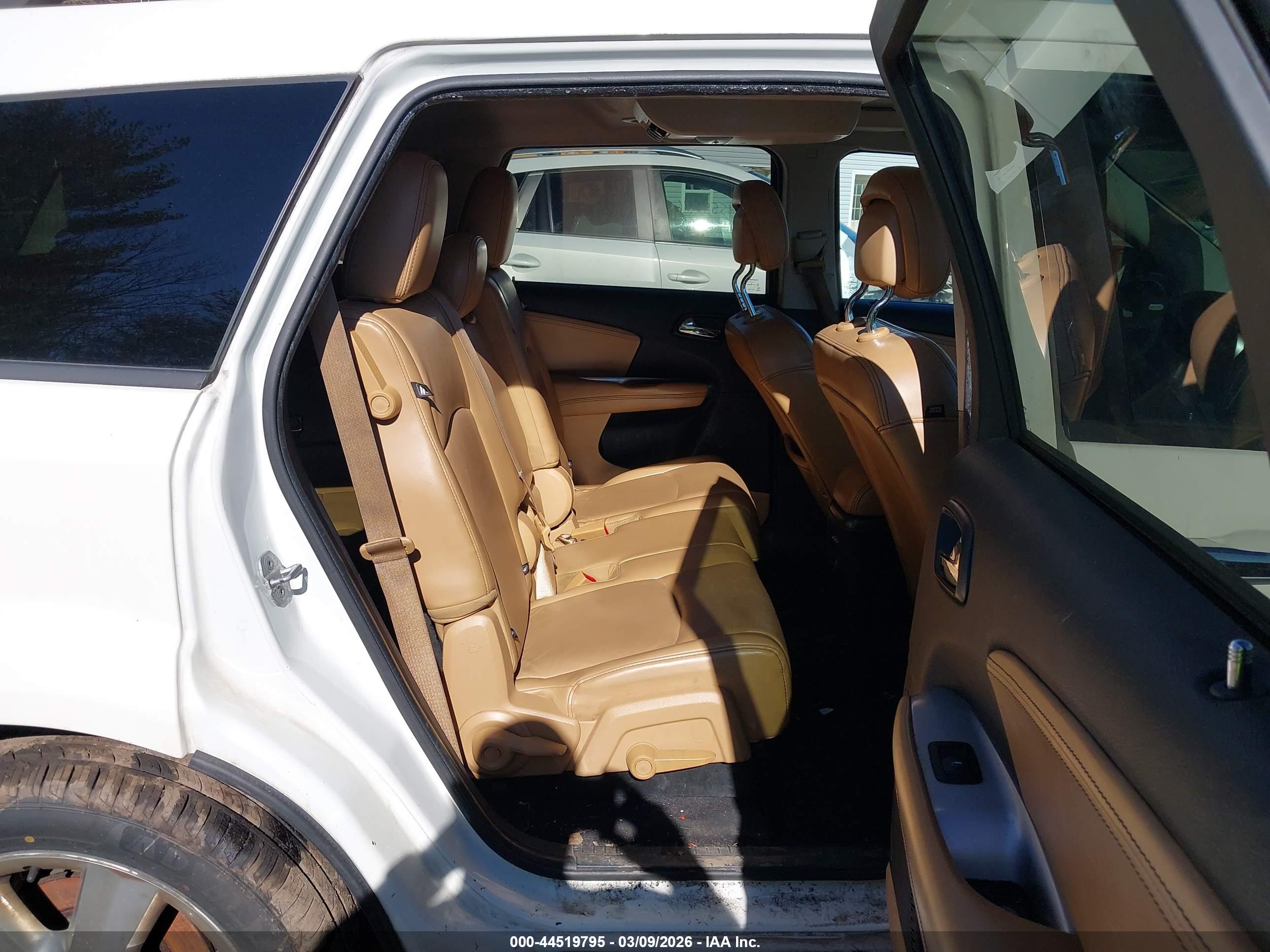 DODGE JOURNEY image 8