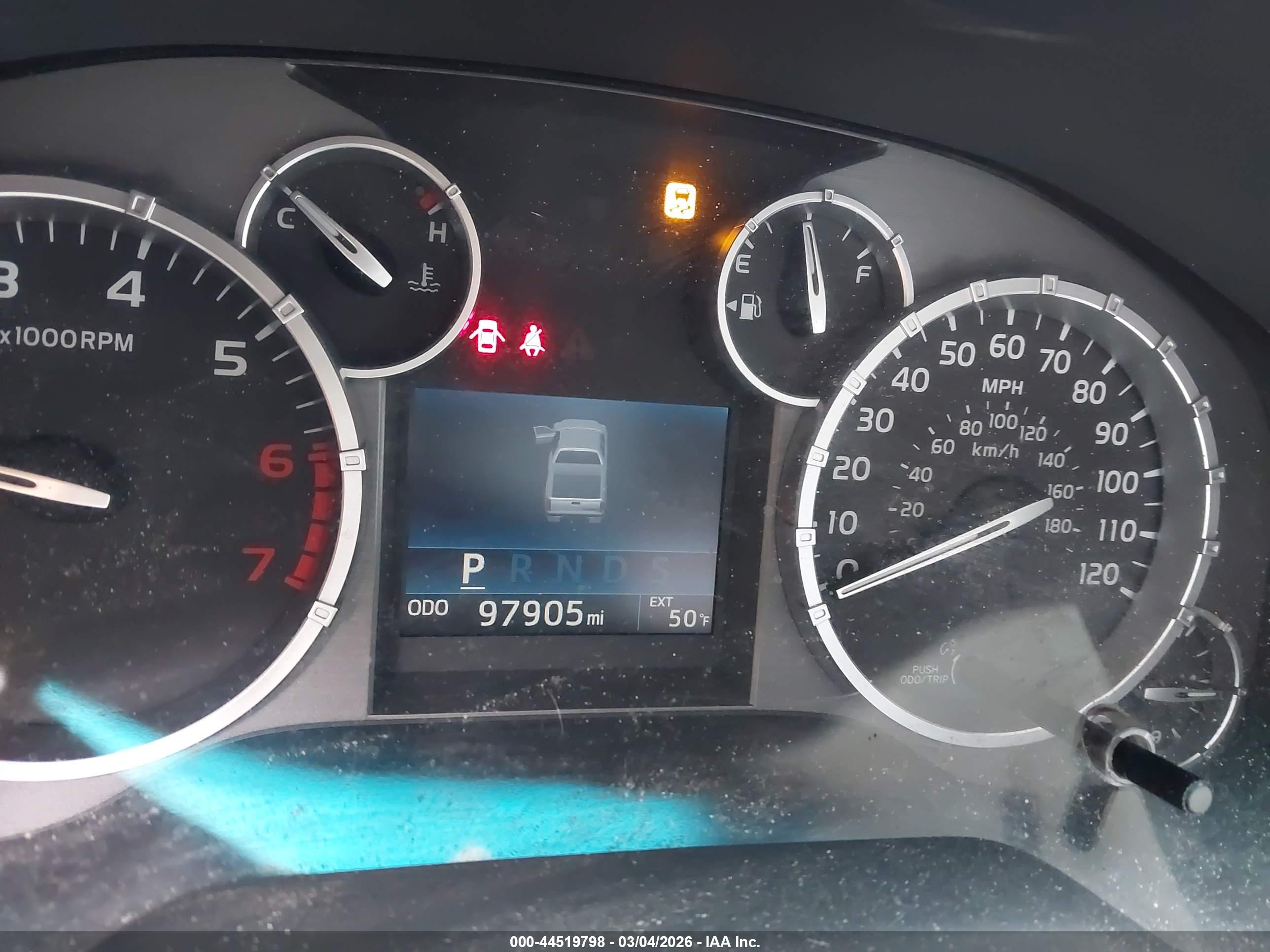 TOYOTA TUNDRA image 7