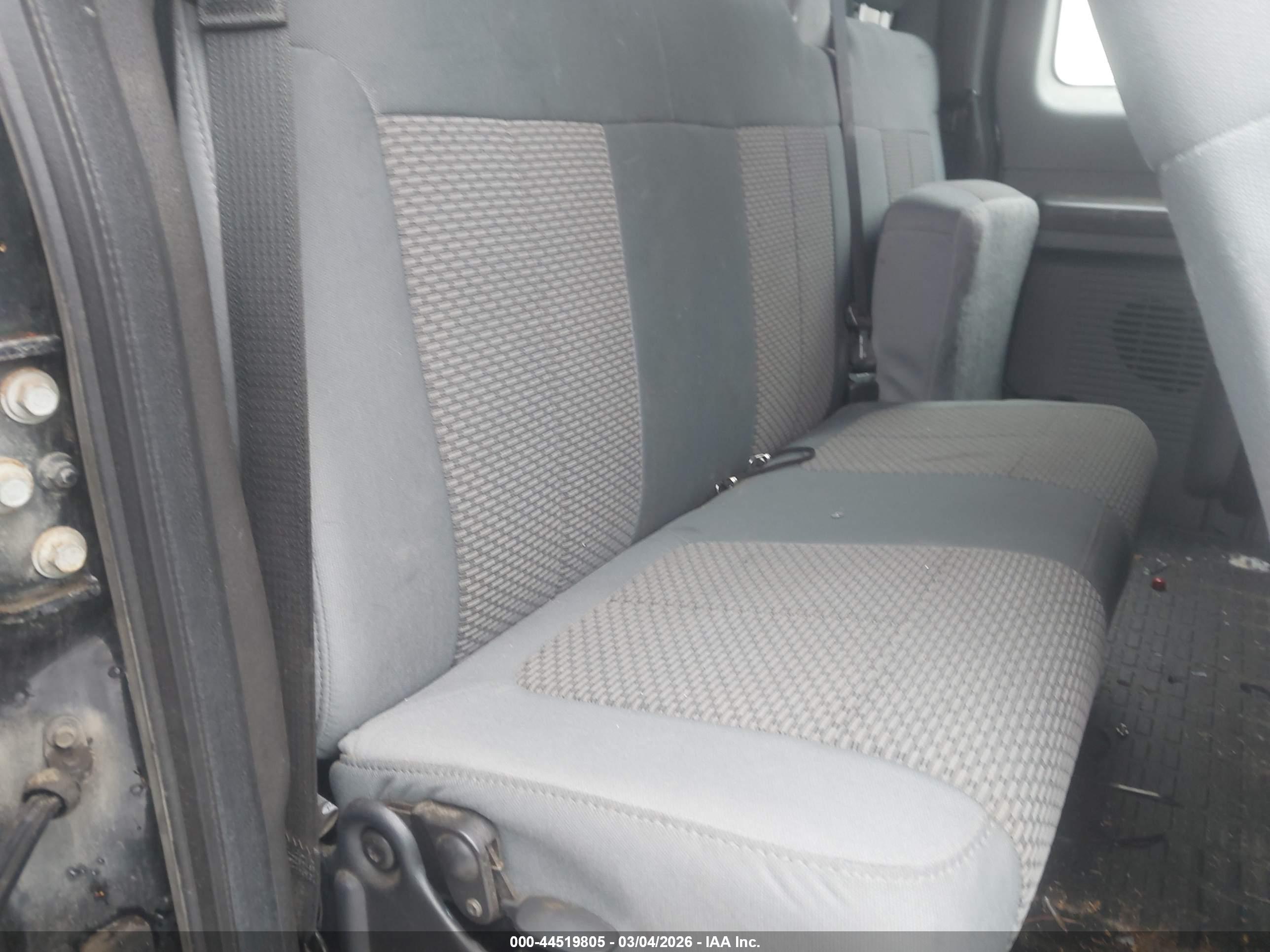 FORD F-250 image 8